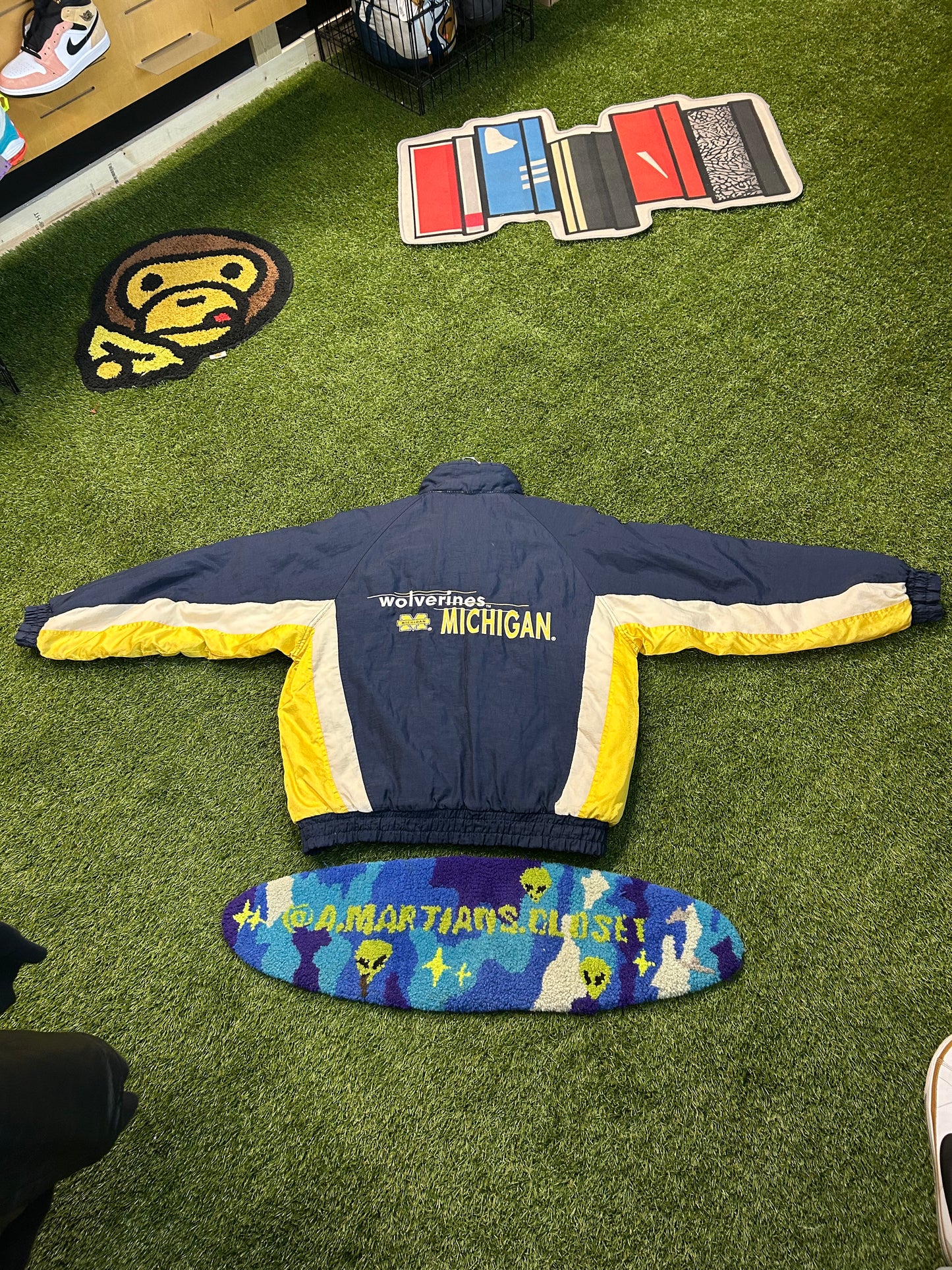 Vintage 90s Michigan Wolverines Logo7 Coat