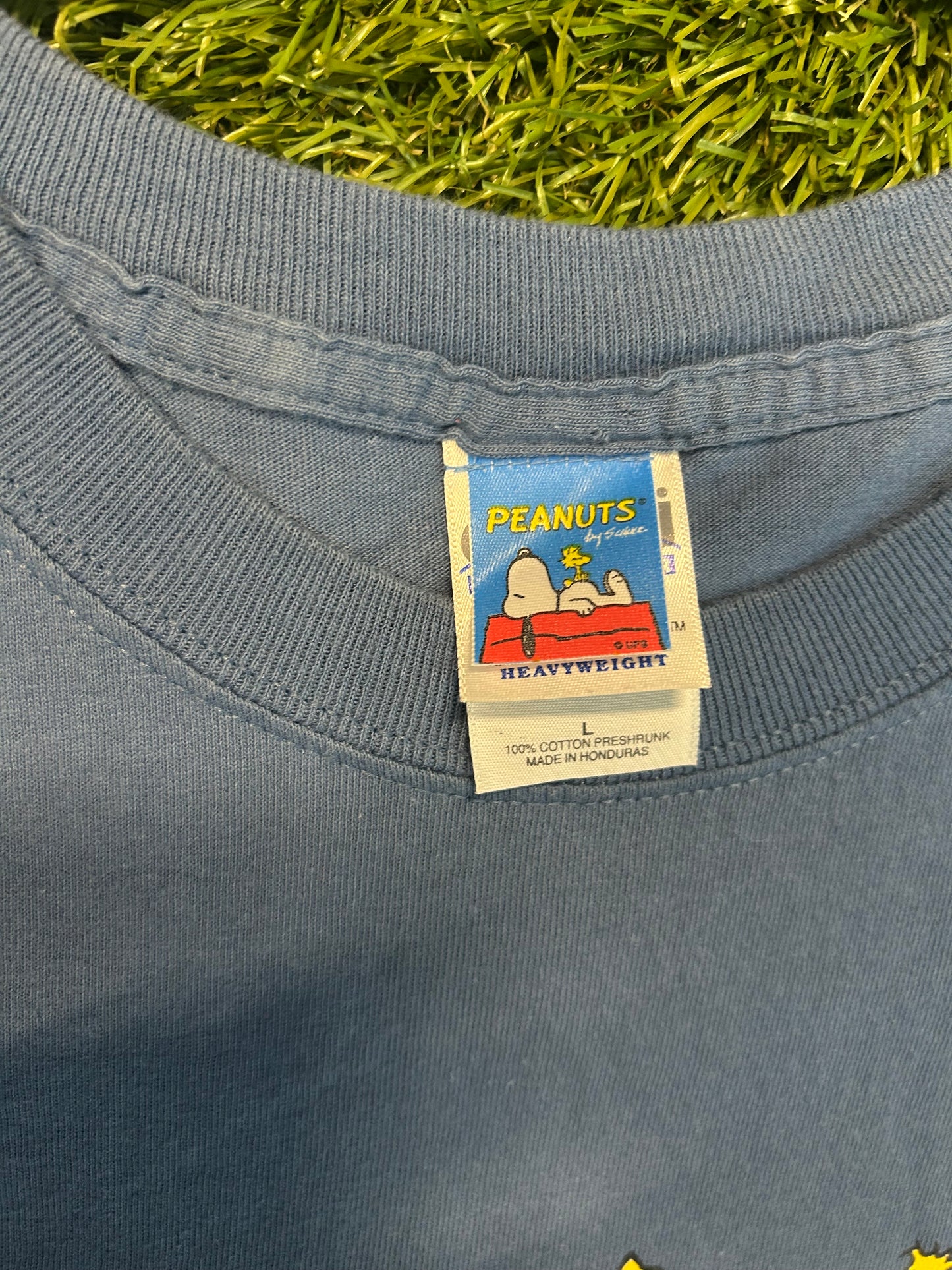 Y2K Peanuts Christmas Holiday Tee