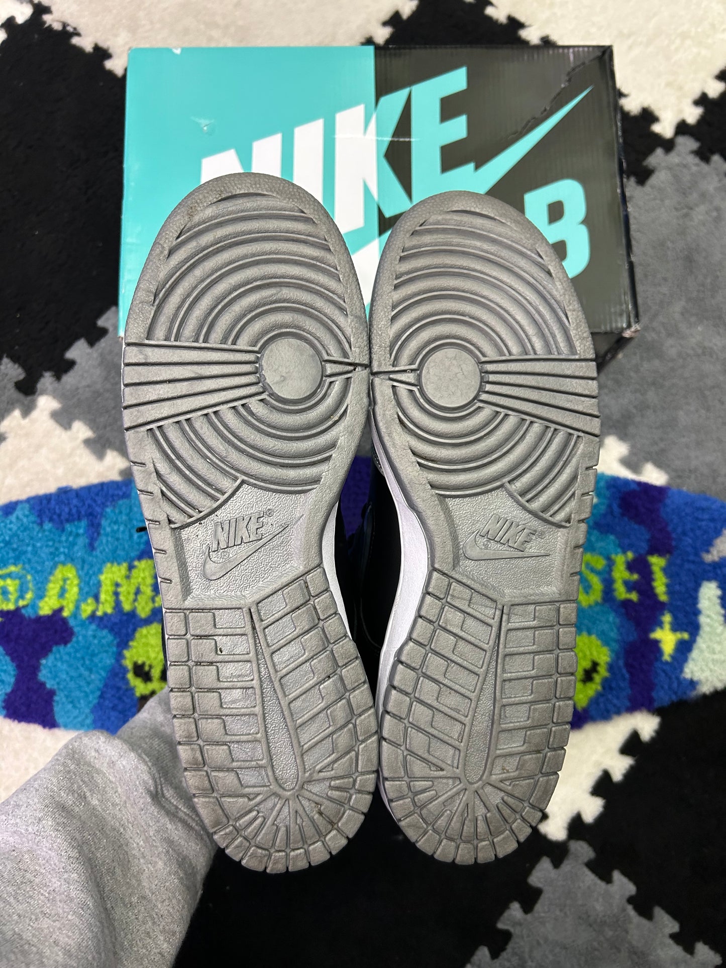 Nike SB Dunk Low X Supreme Jewel Swoosh Silver