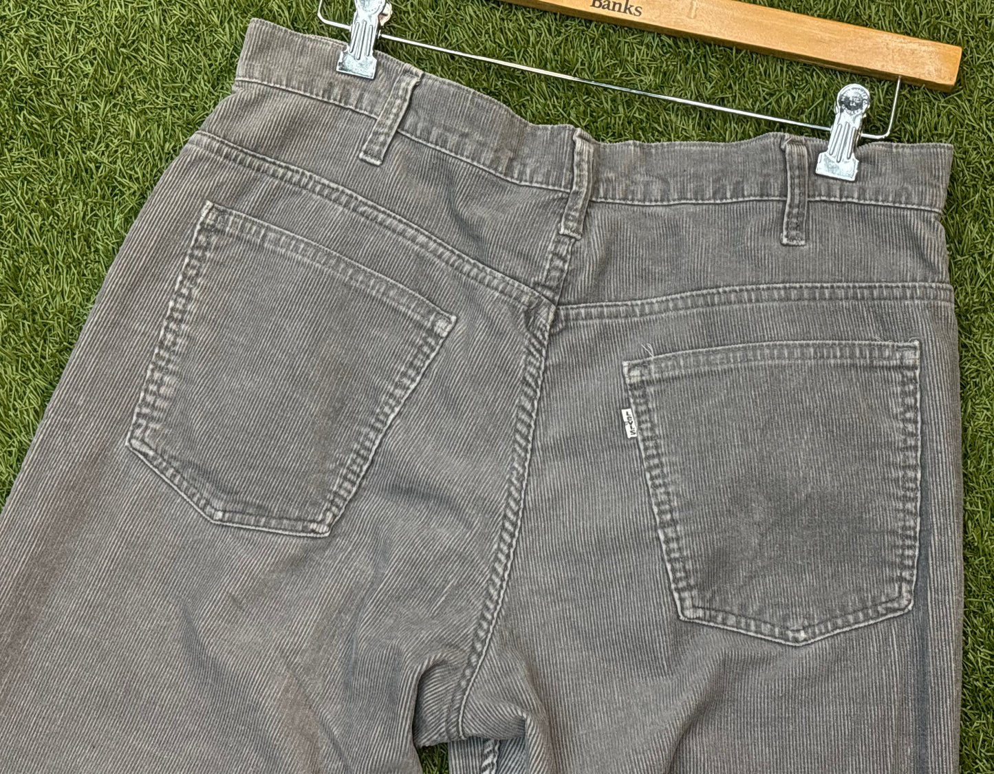Y2K Corduroy Wide Leg Levi’s