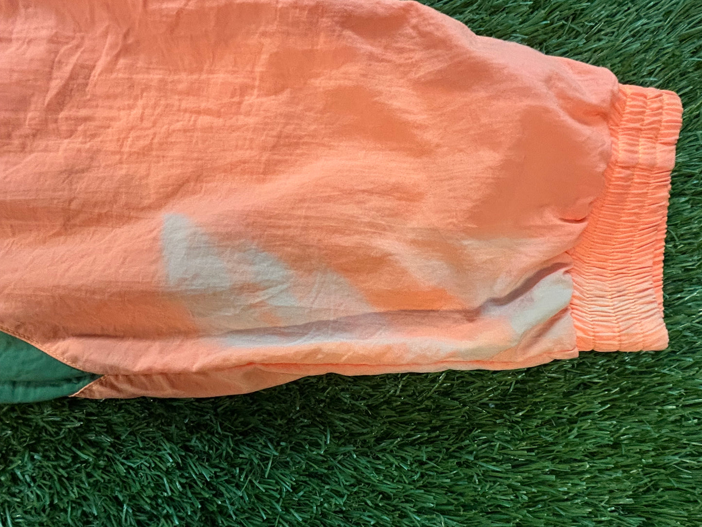 Vintage shell shock wind breaker