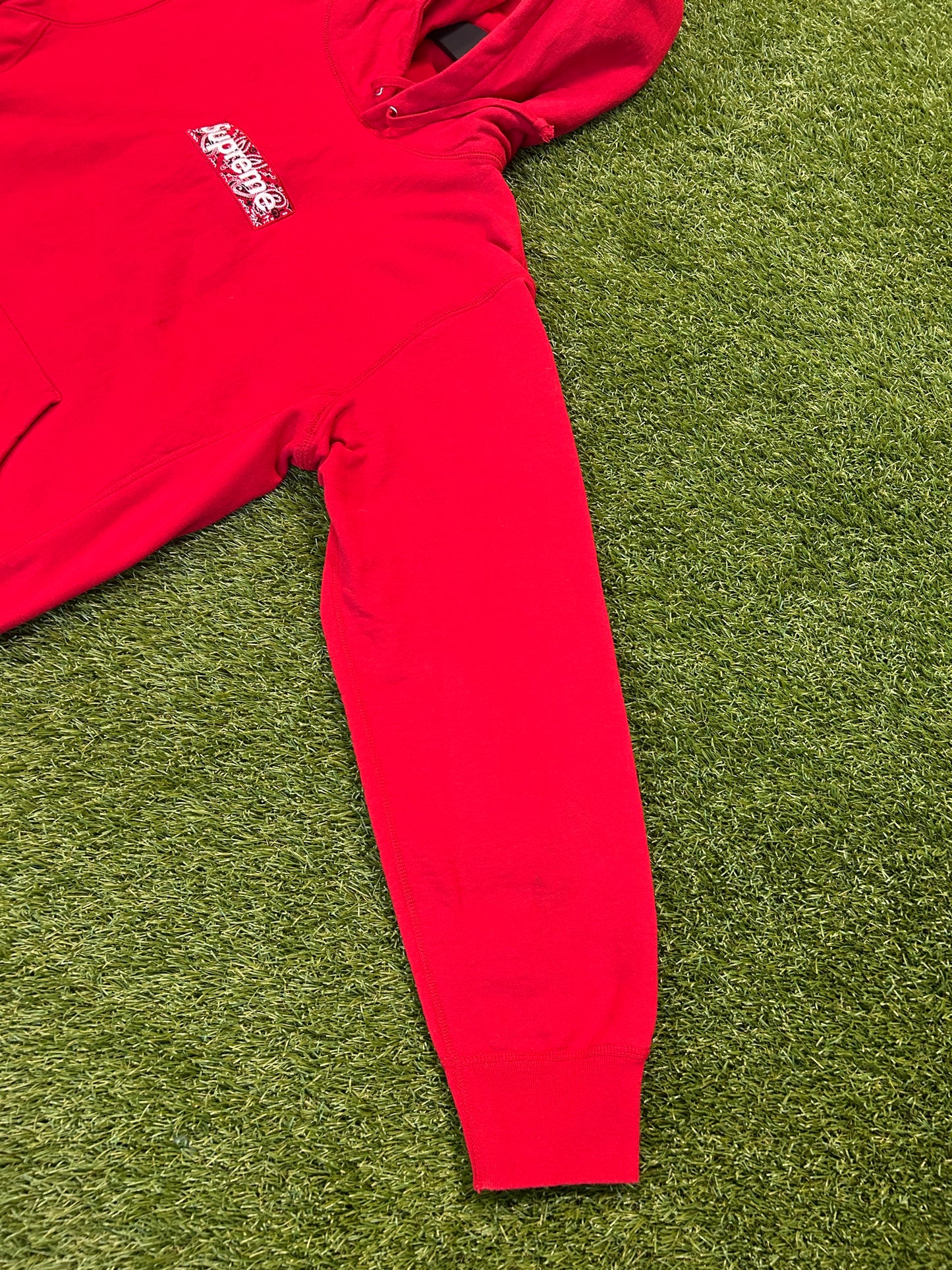 Supreme Bandanna BoGo Hoodie Red (SS19)