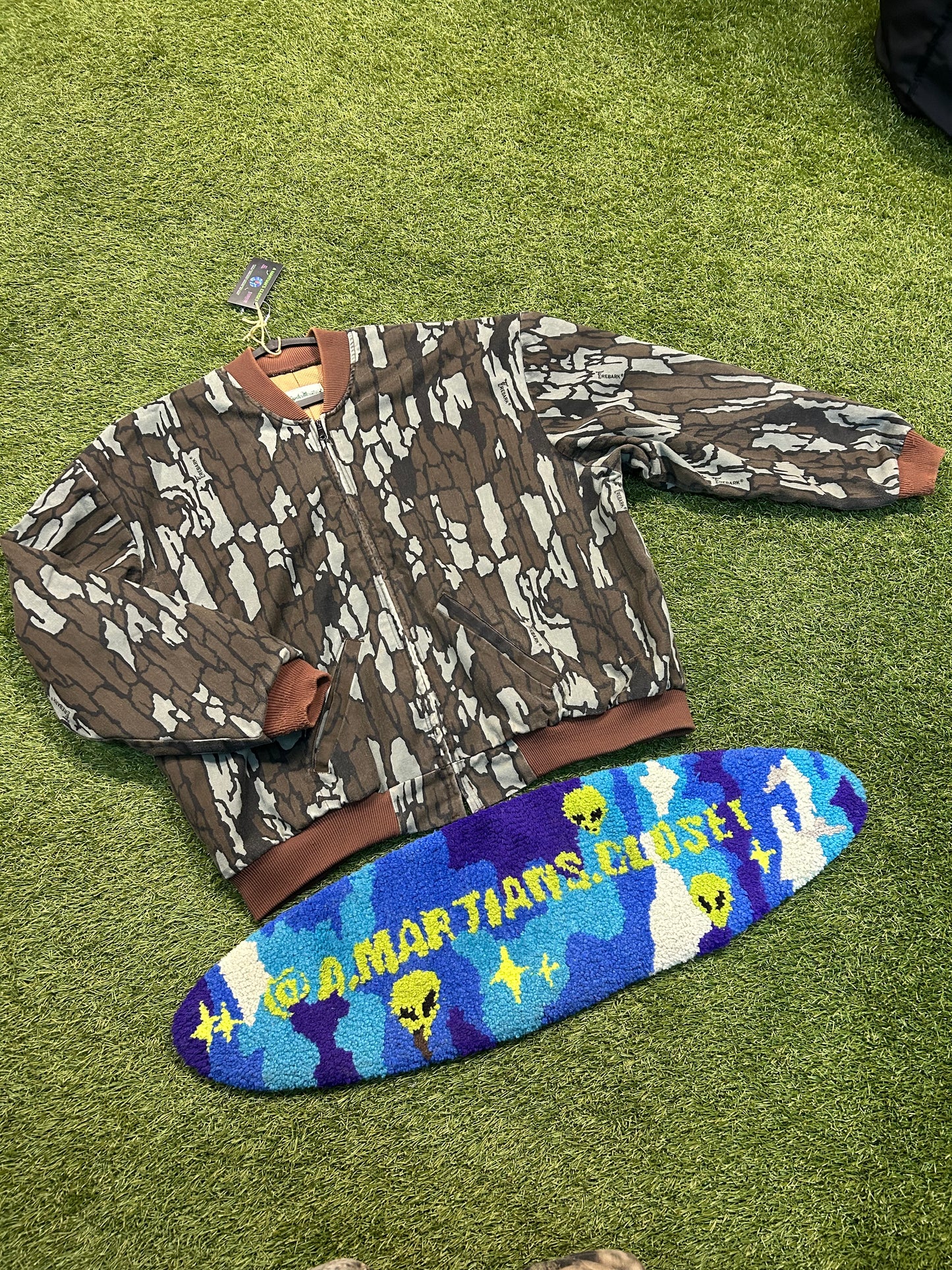 Vintage Garden Mountain Treebark Camo Jacket