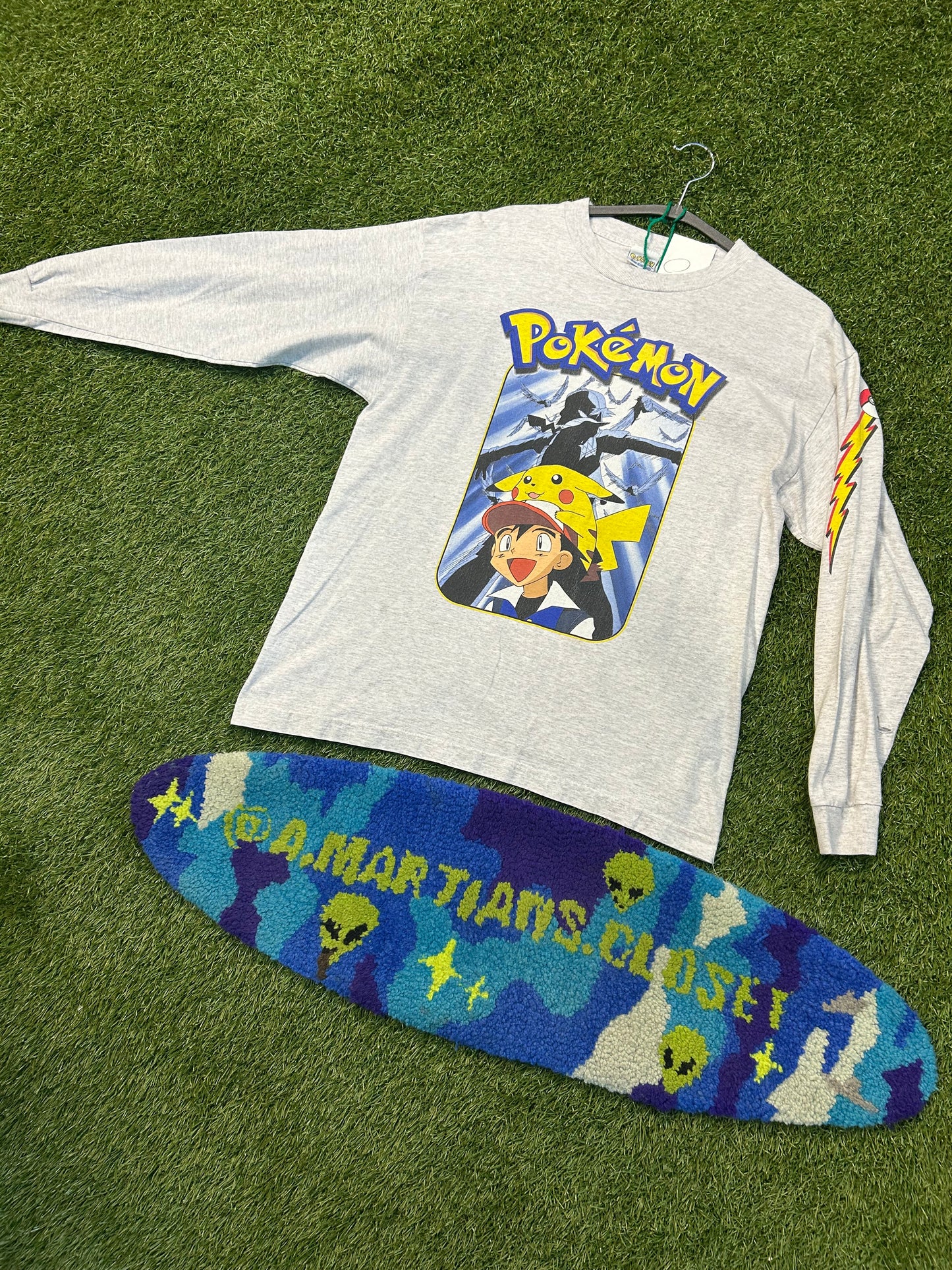 Vintage 1999 Pokémon Fist Episode L/Sleeve Tee