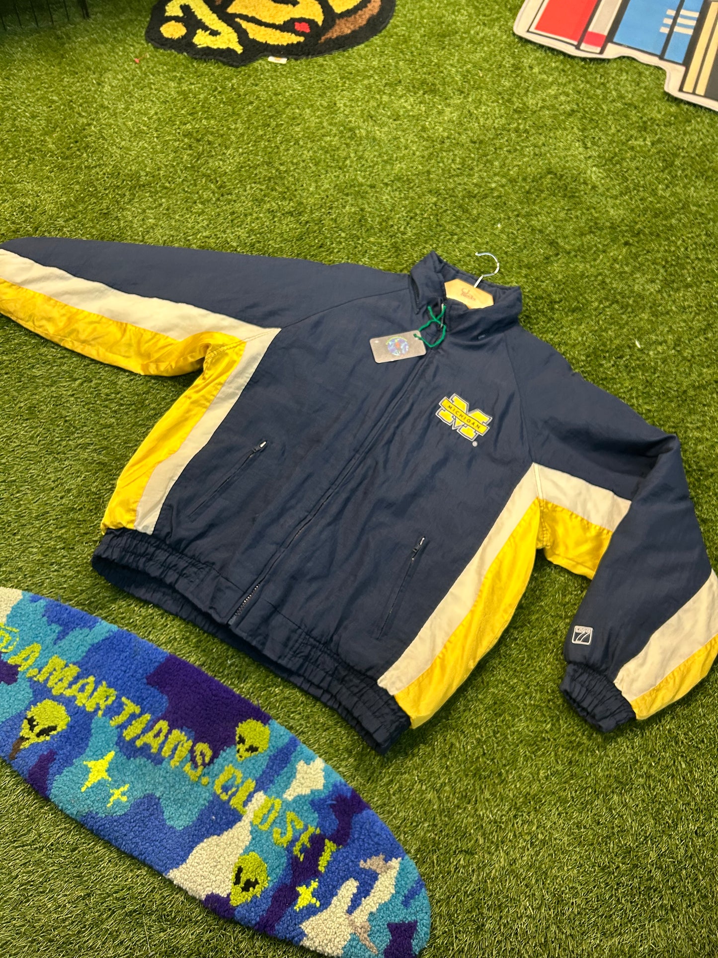 Vintage 90s Michigan Wolverines Logo7 Coat