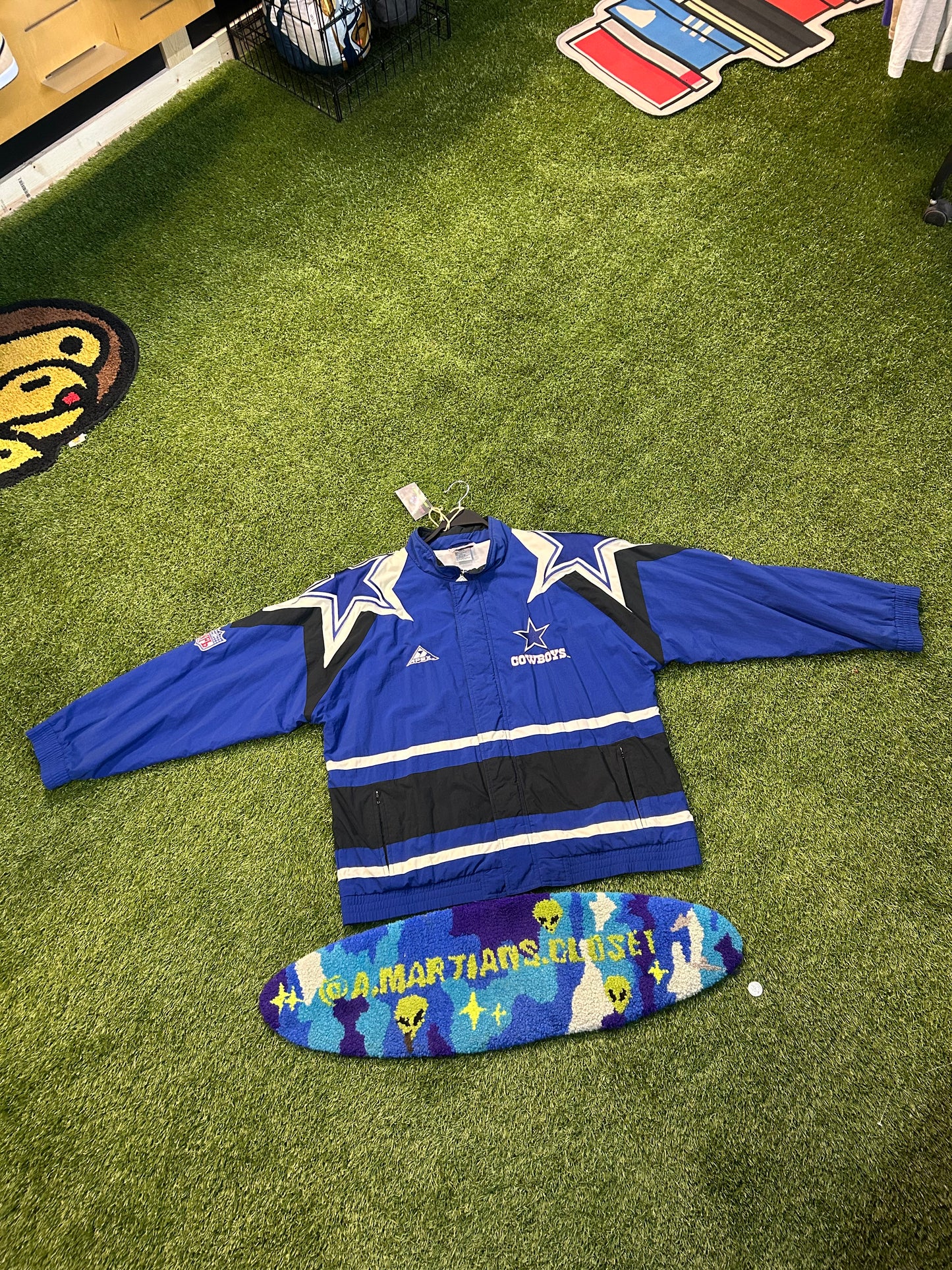 Vintage 90s NFL Proline By Apex One Dallas Cowboys Jacket