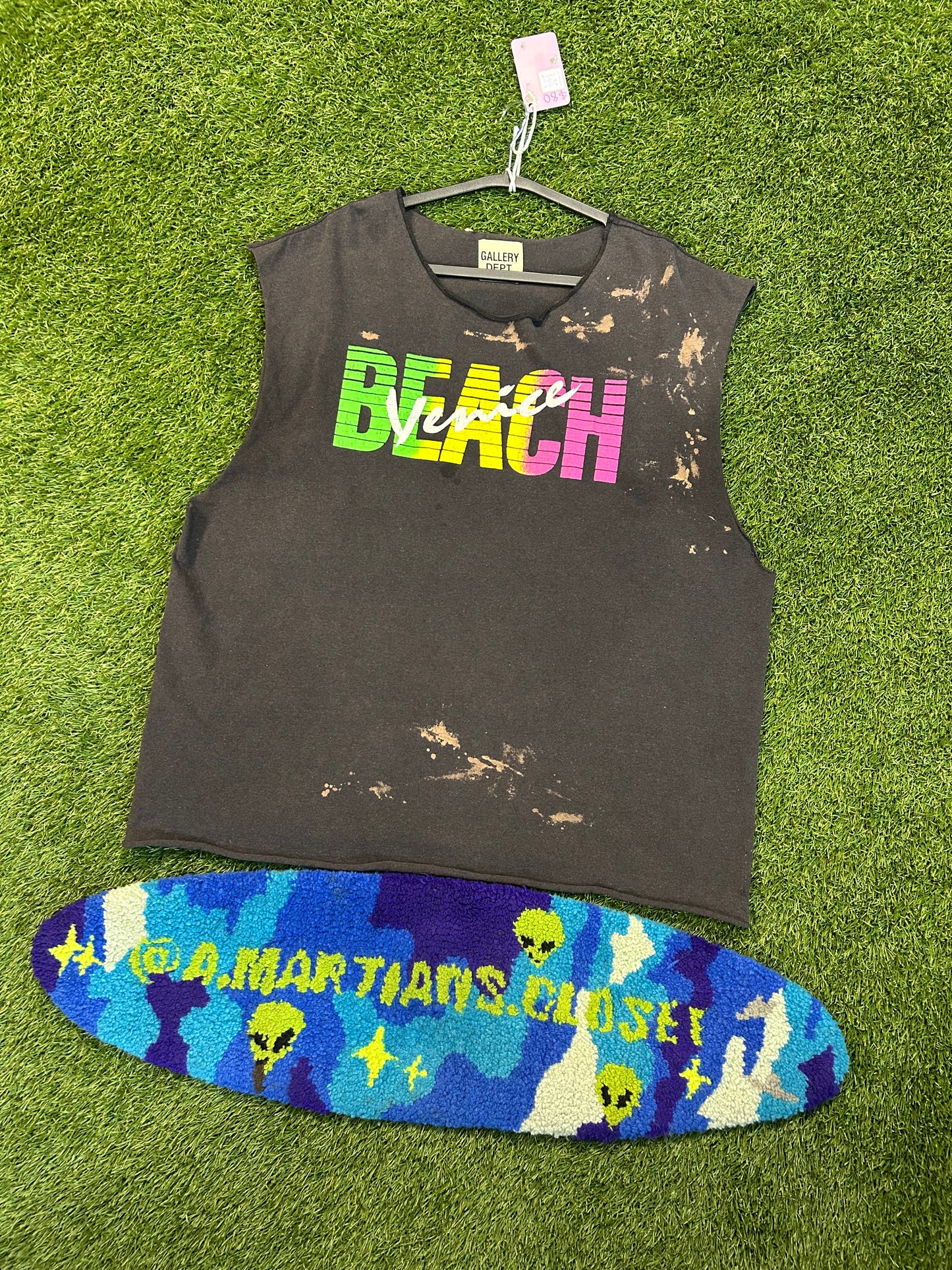 Gallery Dept. Muscle Beach CutOff Tee