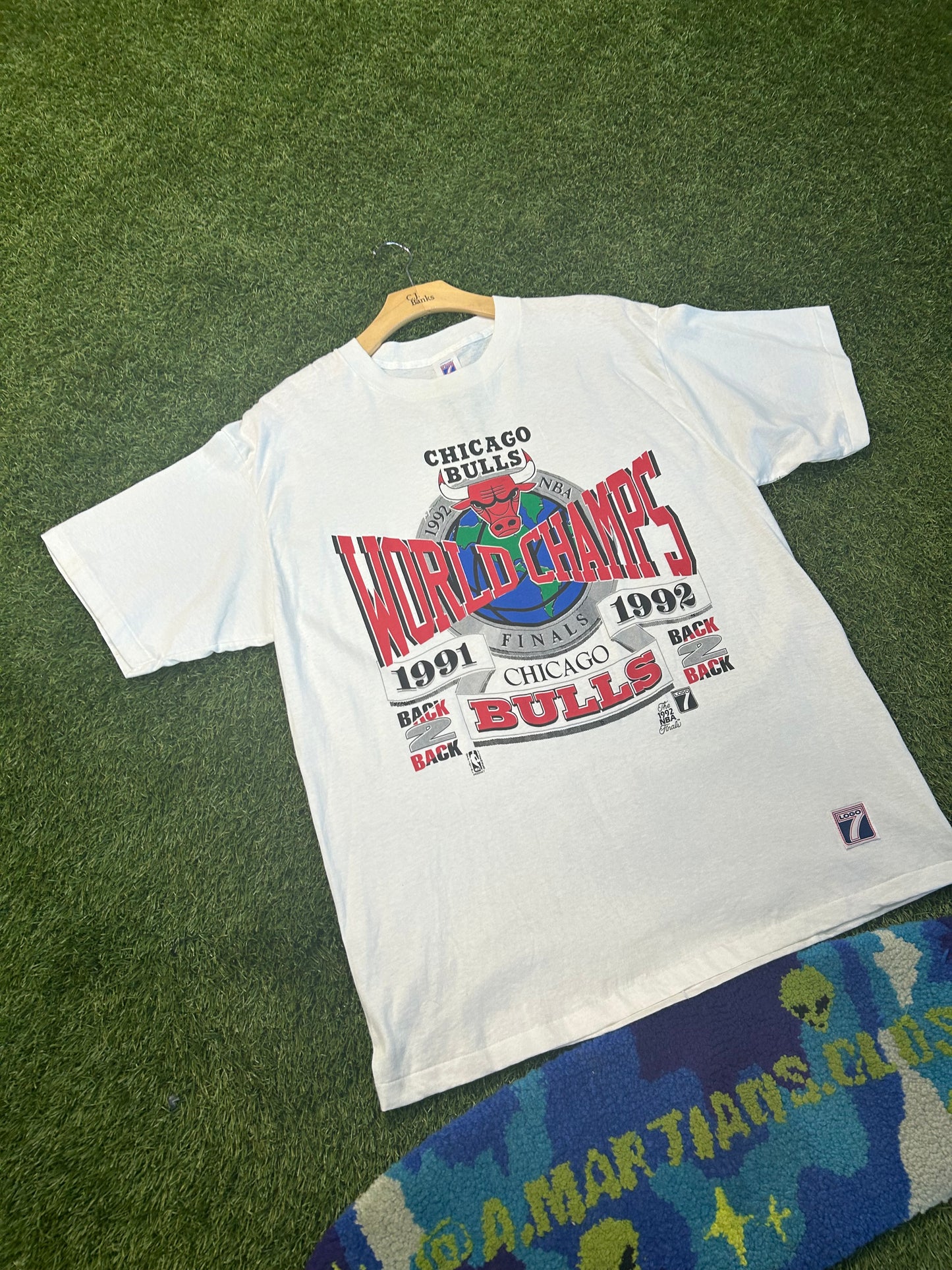Vintage 1991 Chicago Bulls World Champs Back 2 Back Tee