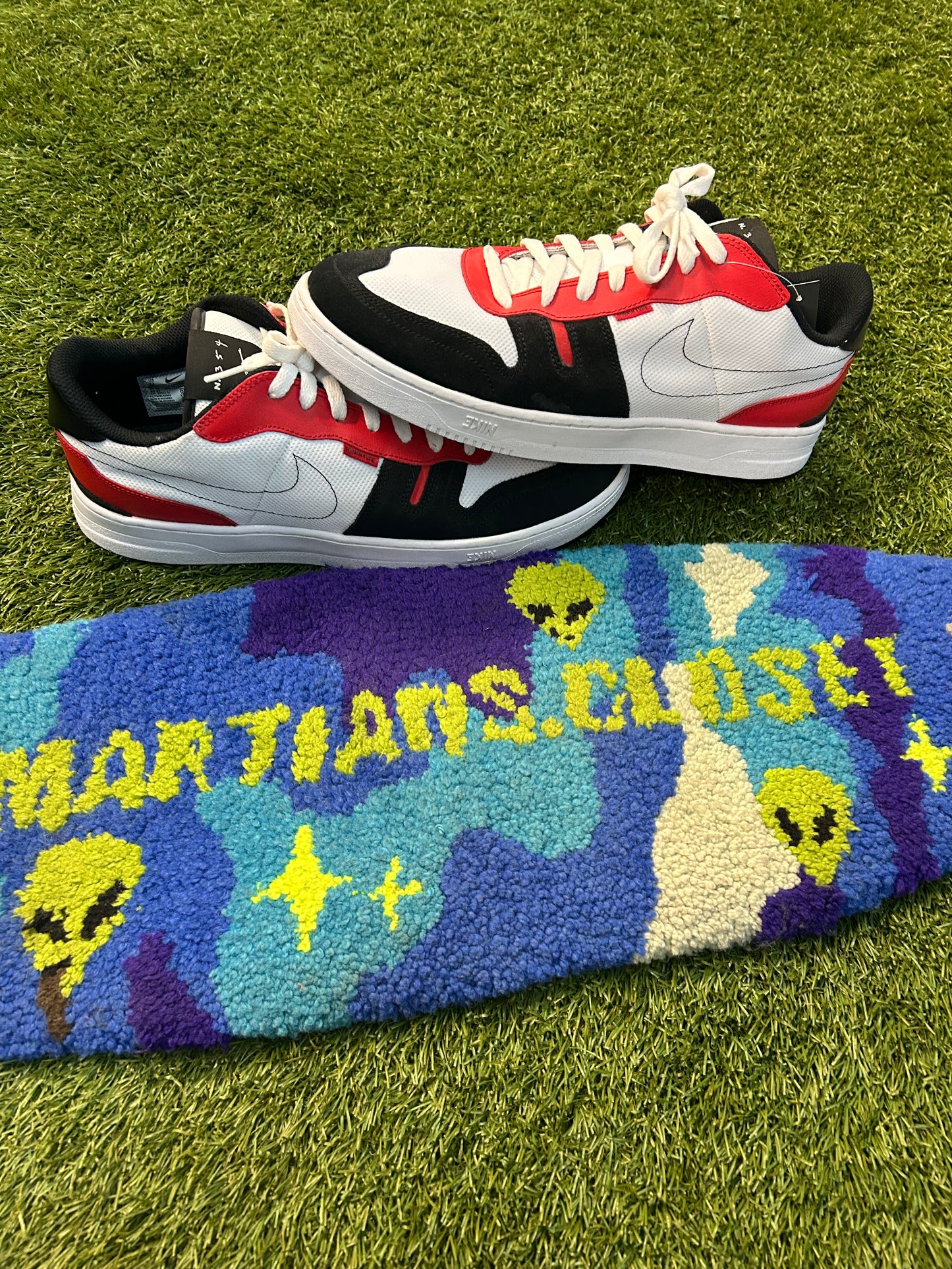 Nike Squash Type N.354 Trainers