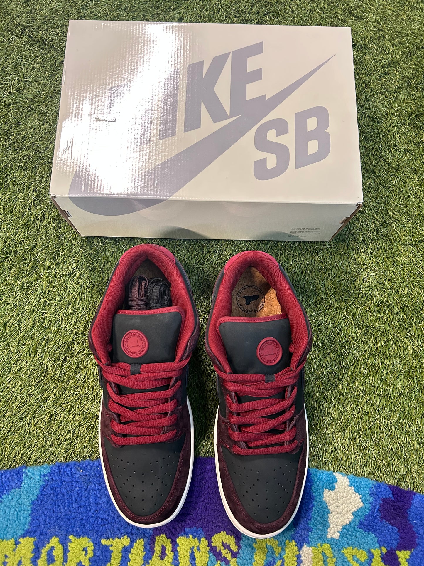 Nike SB Dunk Low Riot Skateshop