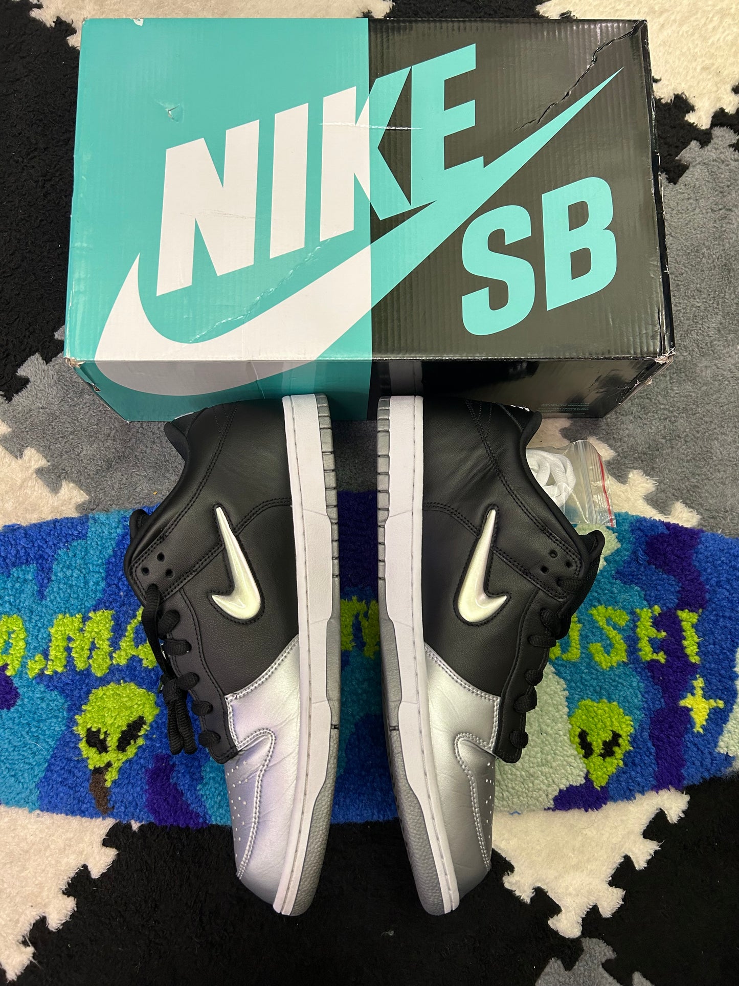 Nike SB Dunk Low X Supreme Jewel Swoosh Silver