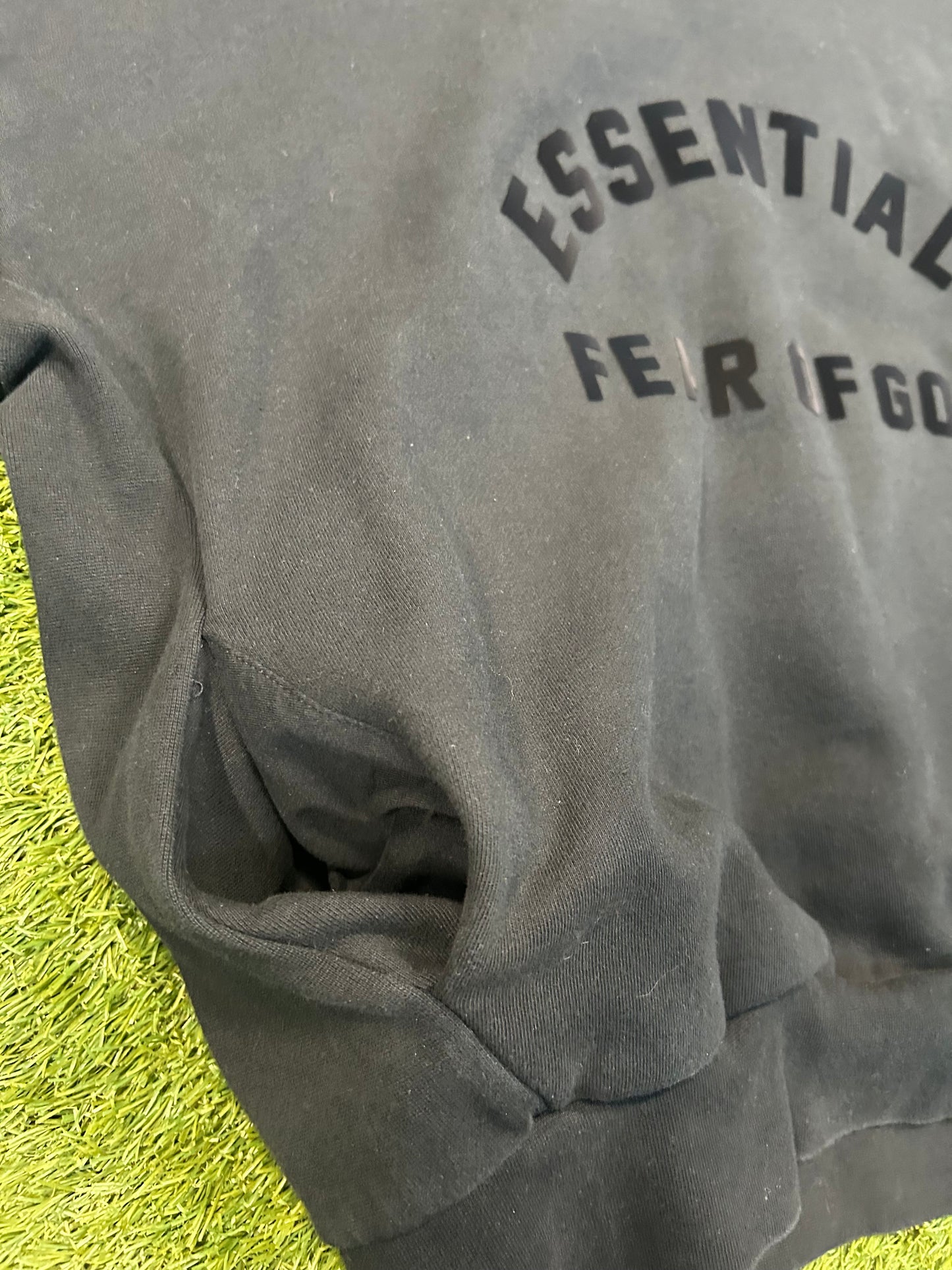 Fear Of God Essentials Slim Fit Crewneck W/Pockets