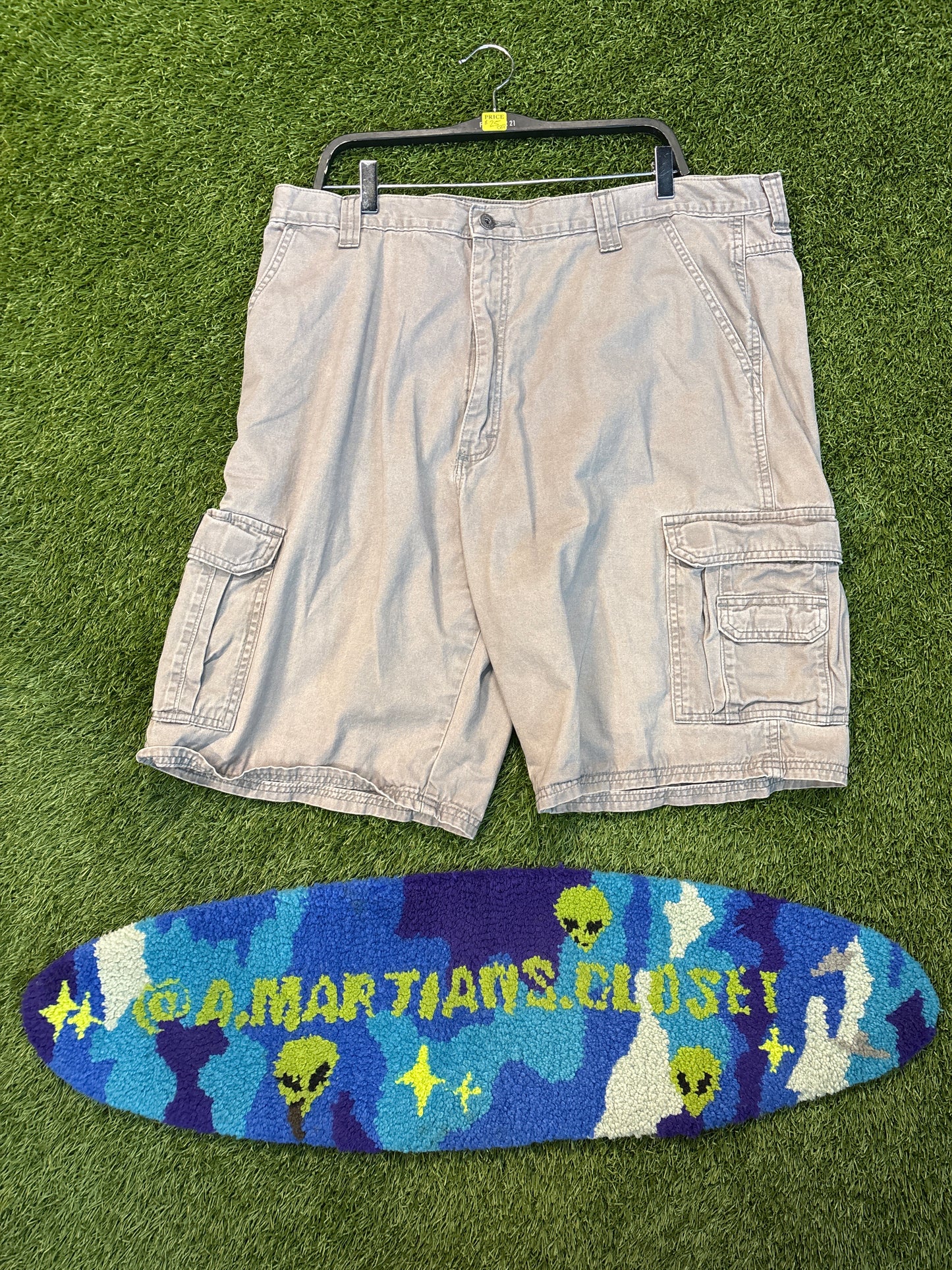 Wrangler Grey Cargo Shorts Size 40
