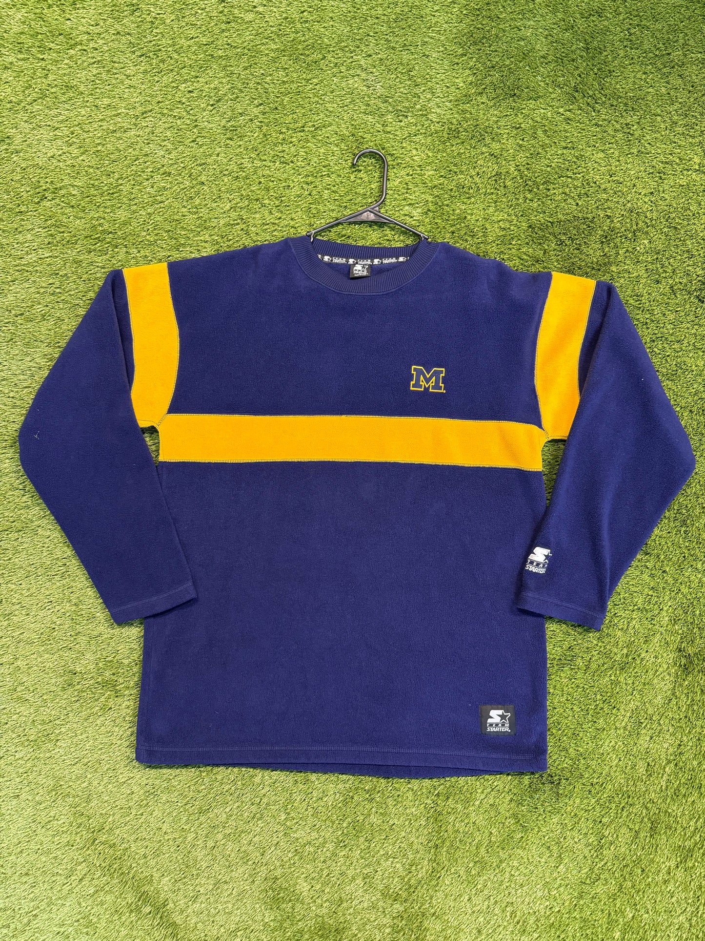 Vintage Starter “Michigan Wolverines” L/S Fleece