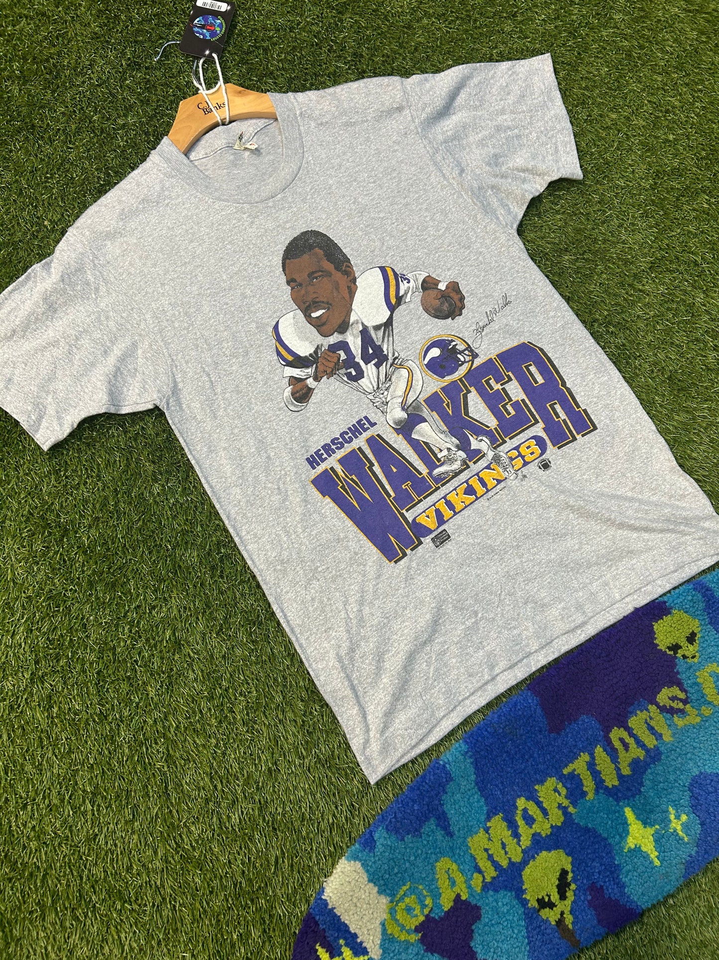 Vintage 1987 Minnesota Vikings Herschel Walker #34 Tee