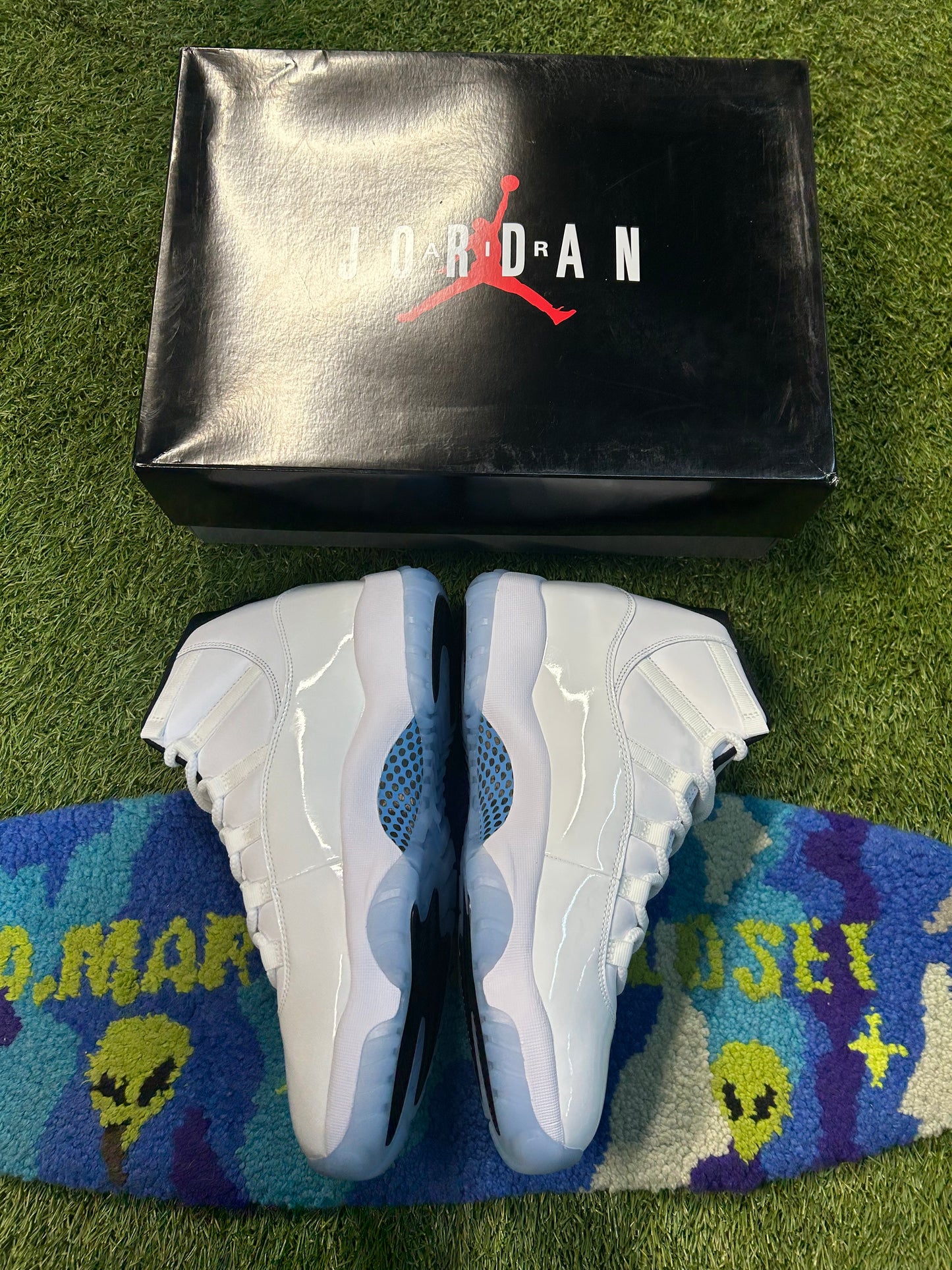 Jordan Retro 11 Legend Blues