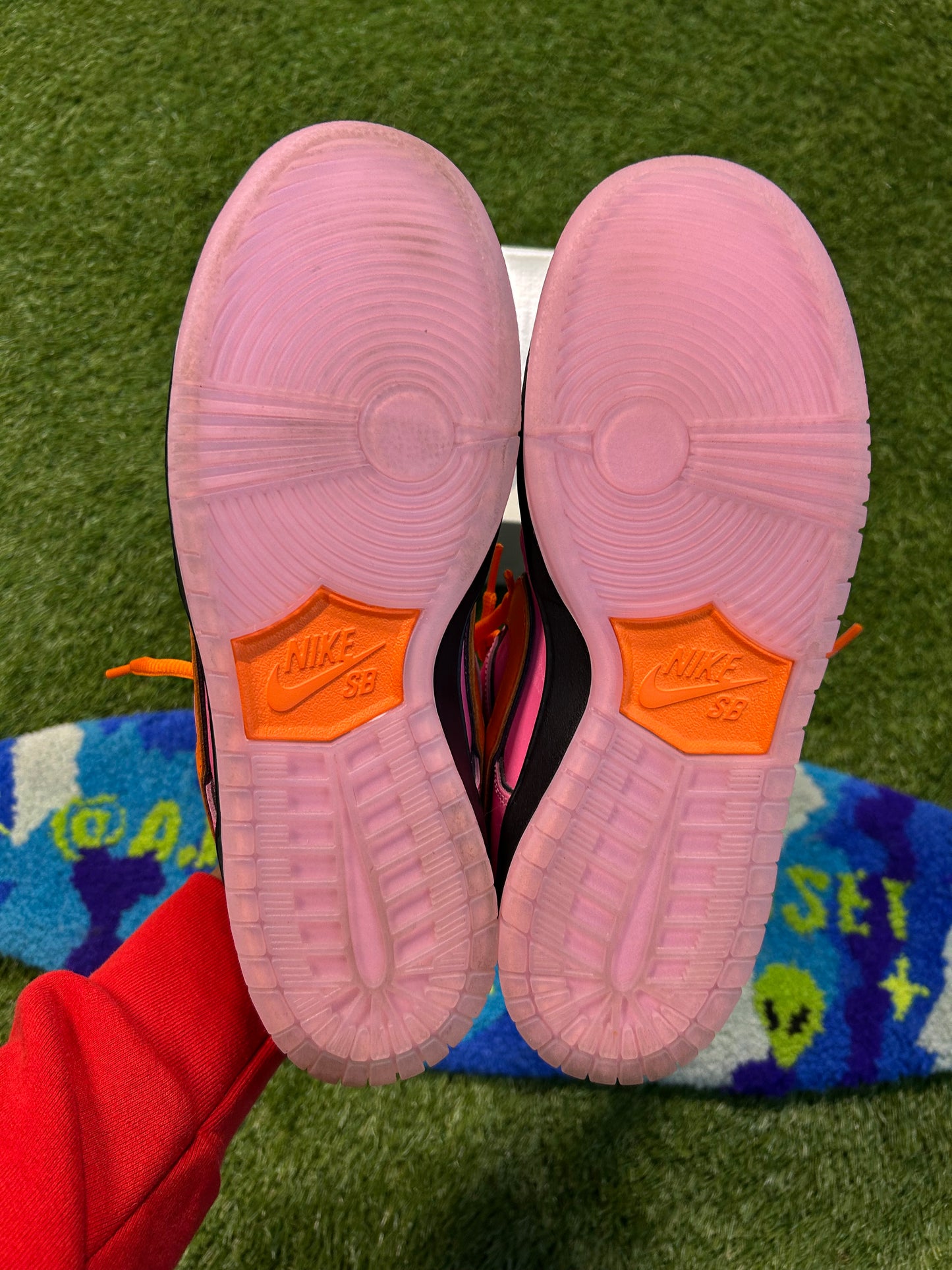 Nike SB Dunk Low The Powerpuff Girls Blossom