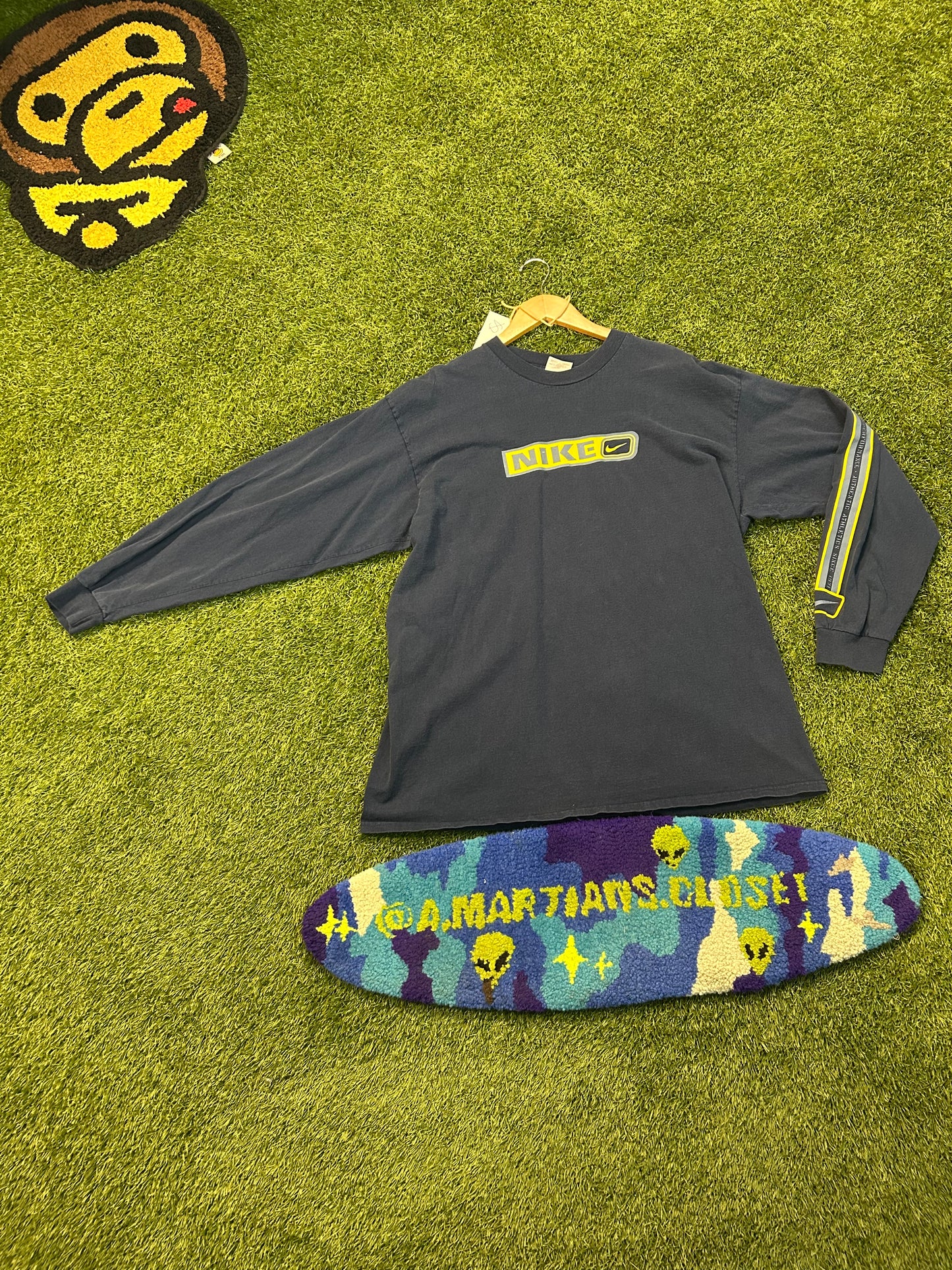 Y2K Nike Long Sleeve Grey Tag