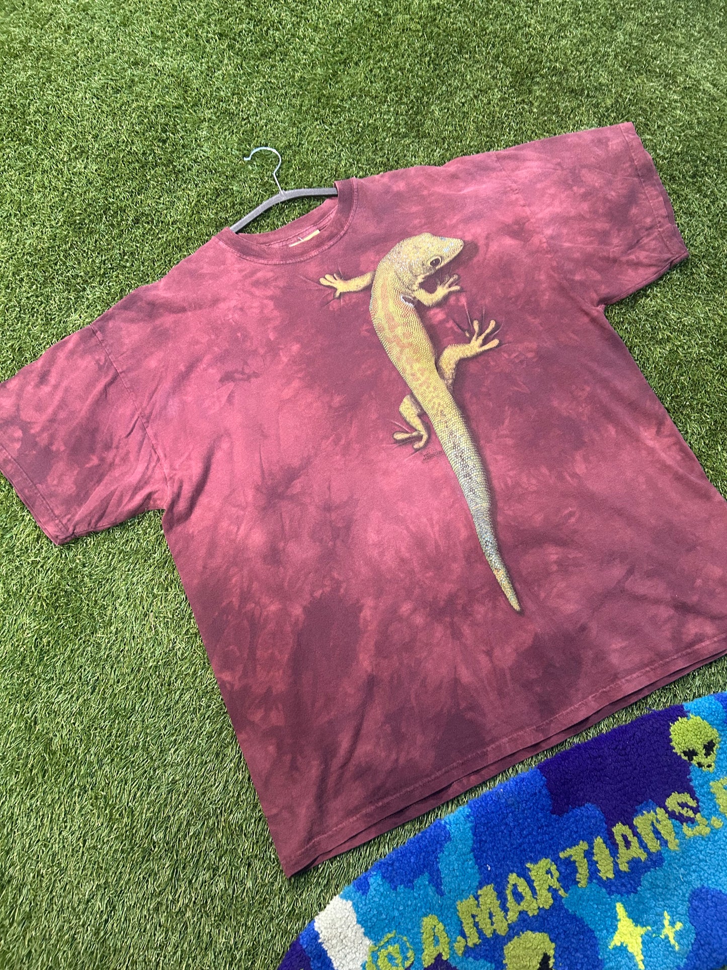 Vintage Lizard Ona Shirt Tee