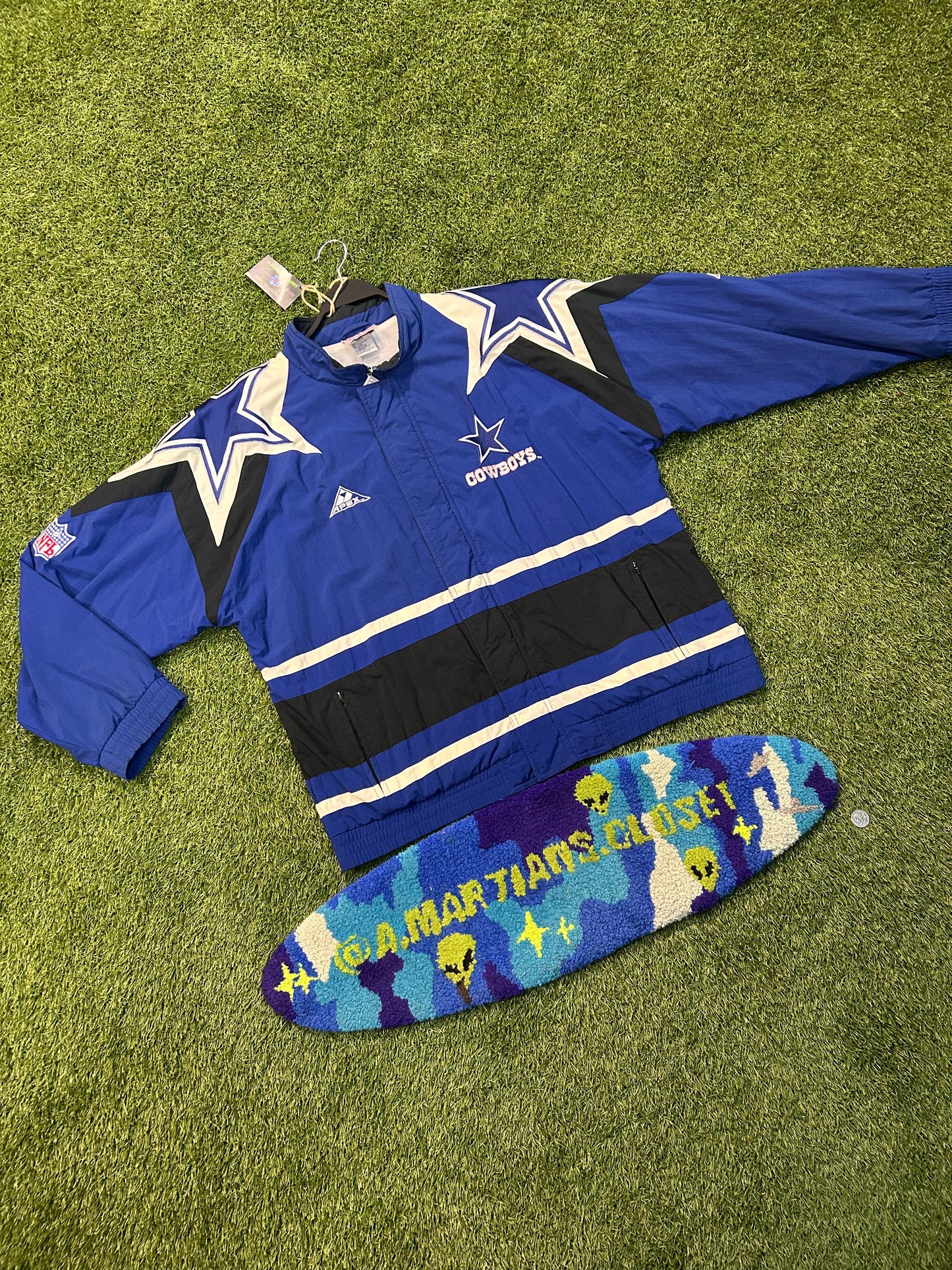 Vintage 90s NFL Proline By Apex One Dallas Cowboys Jacket