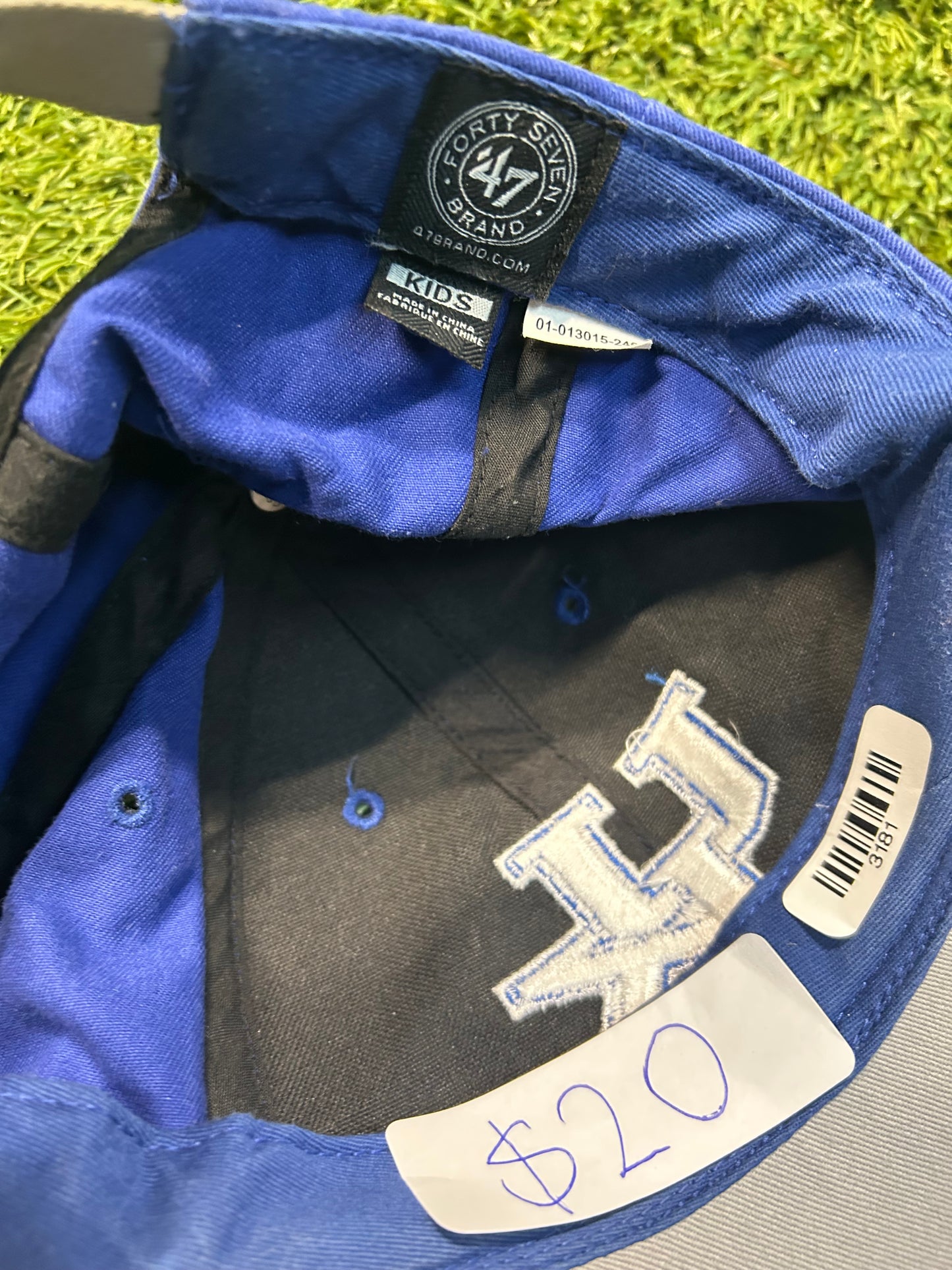 Forty Seven Brand University Of Kentucky Embroidered Velcro Strapback