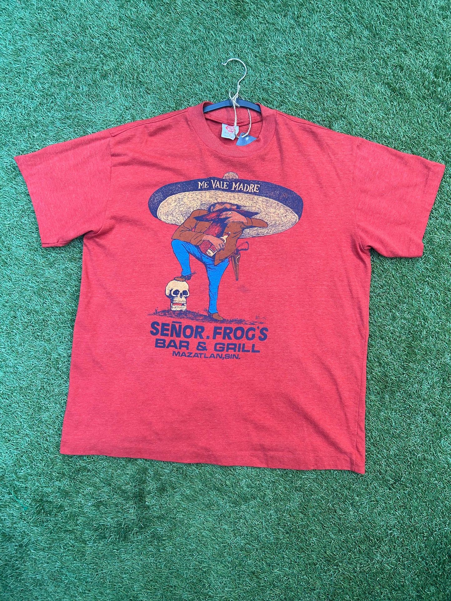 Vintage 90s Senor Frogs Bar & Grill Tee