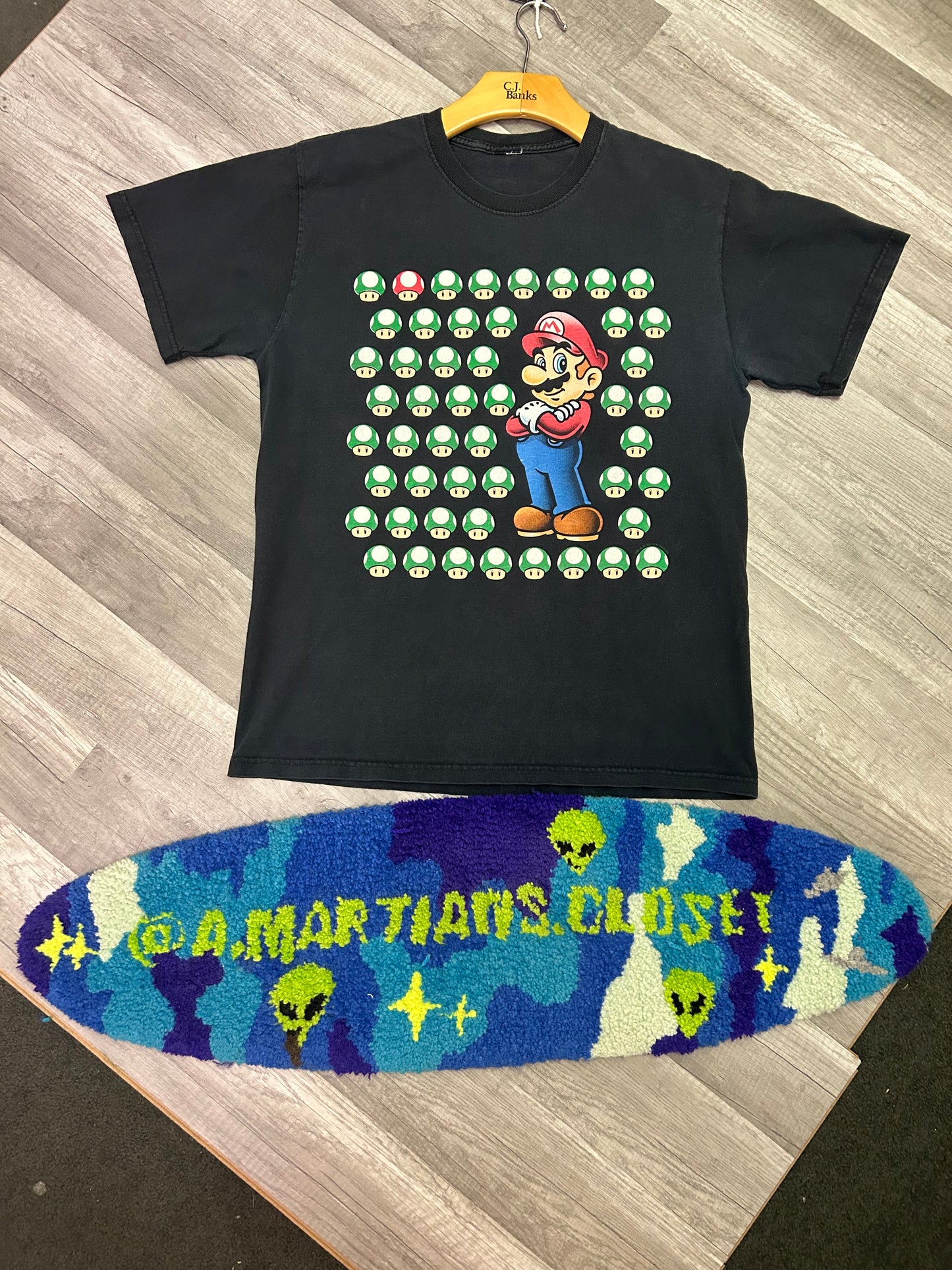 Y2K Vintage 2000s Mario Tee