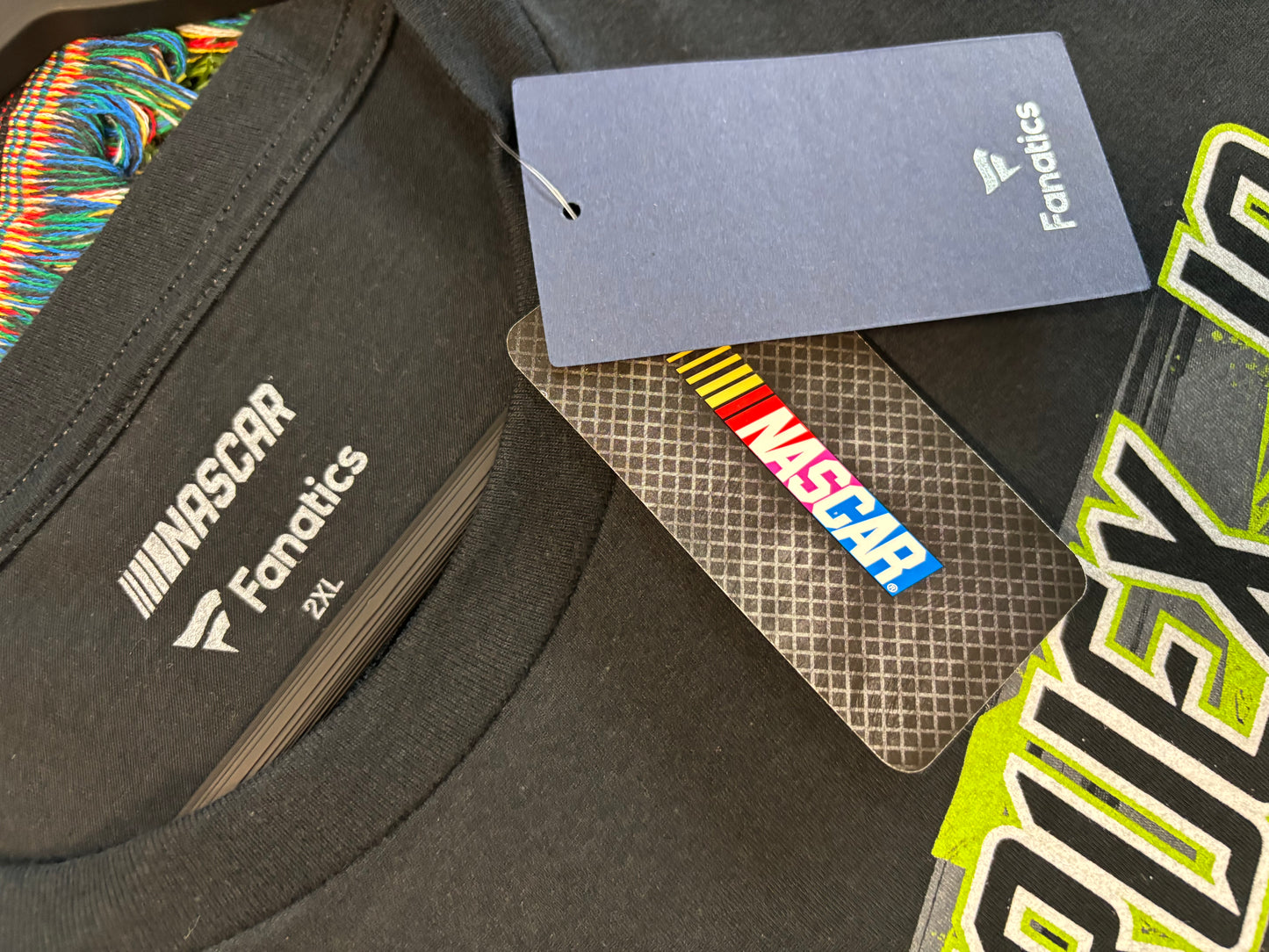 Martin Truex Jr 2017 champion Monster energy drink racing T-shirt Size 2XL Fanatics tag