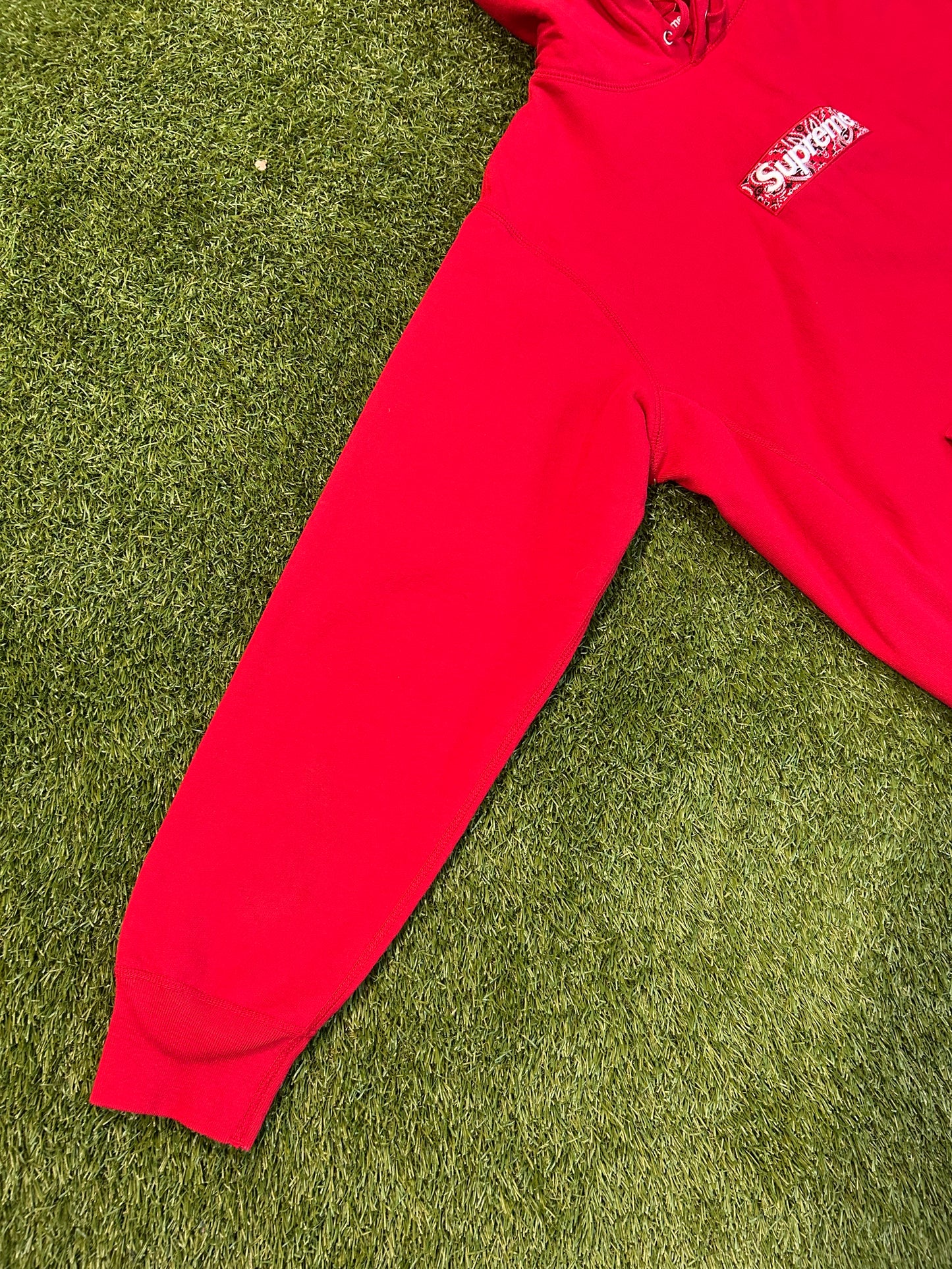 Supreme Bandanna BoGo Hoodie Red (SS19)