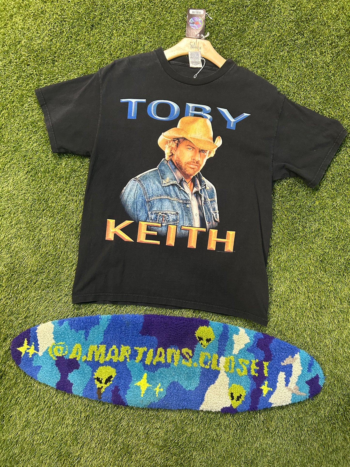 Y2K Tobby Keith County Tee
