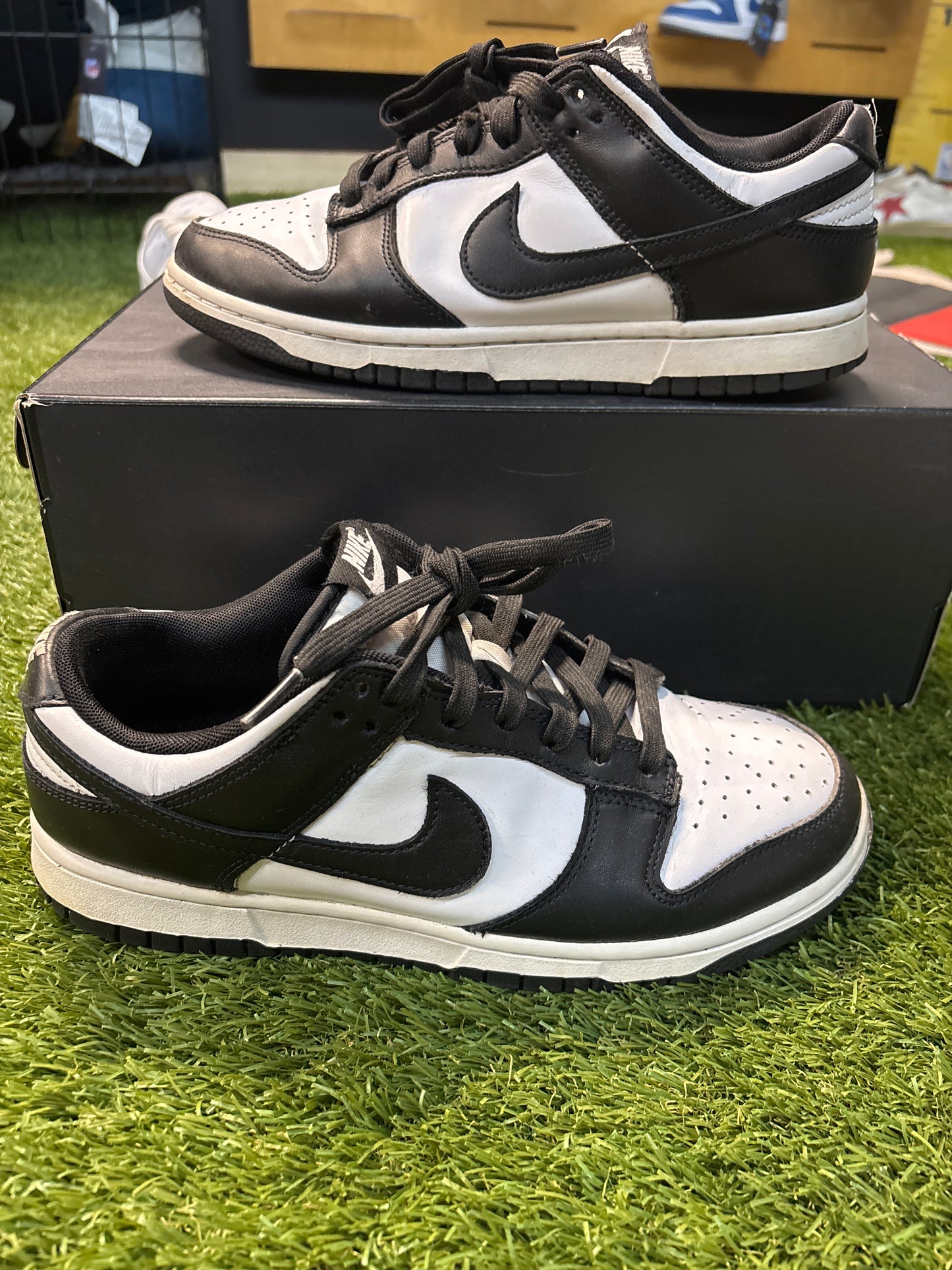 Nike panda dunks size 8