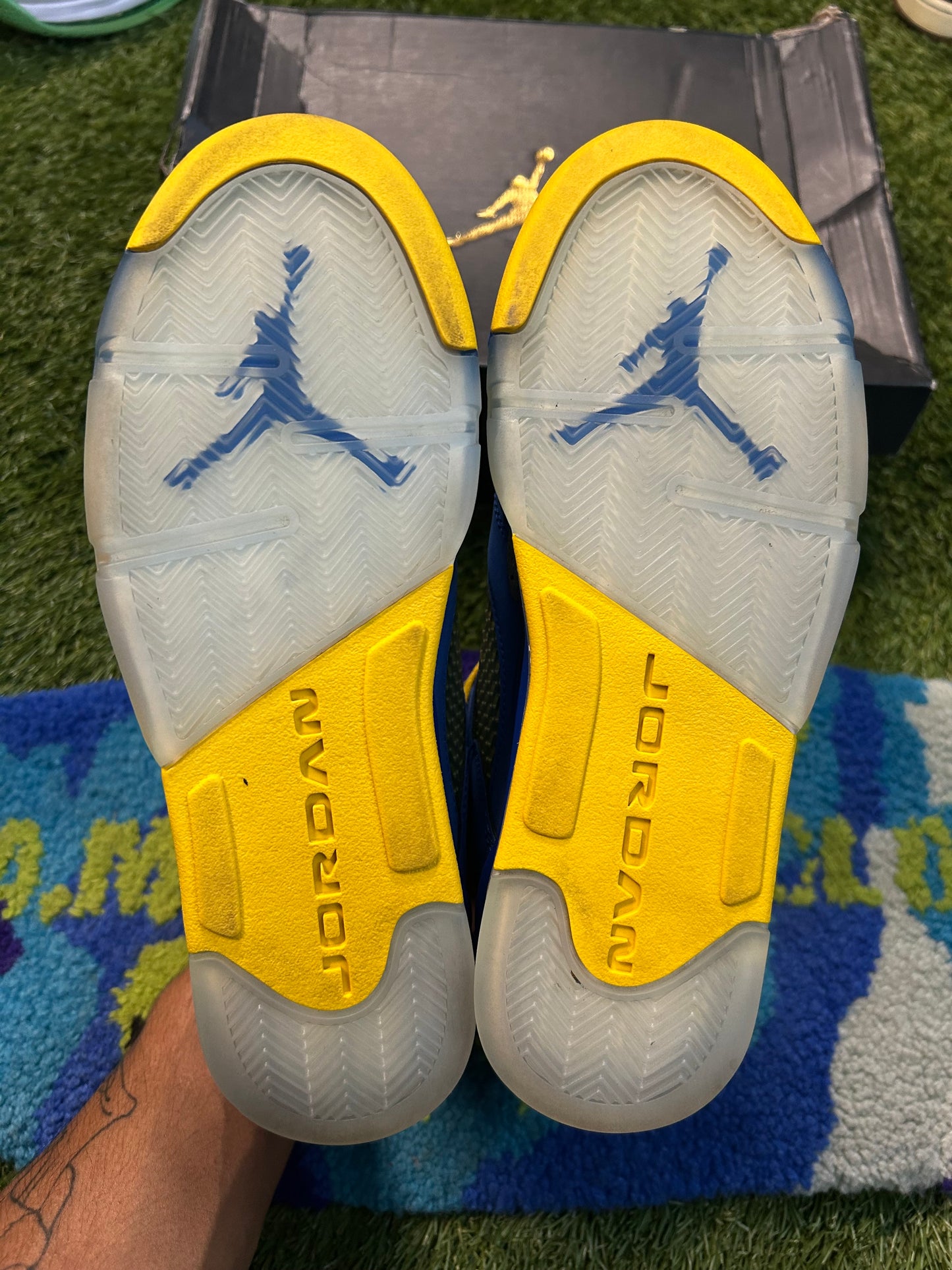 Jordan 5 Retro Laney