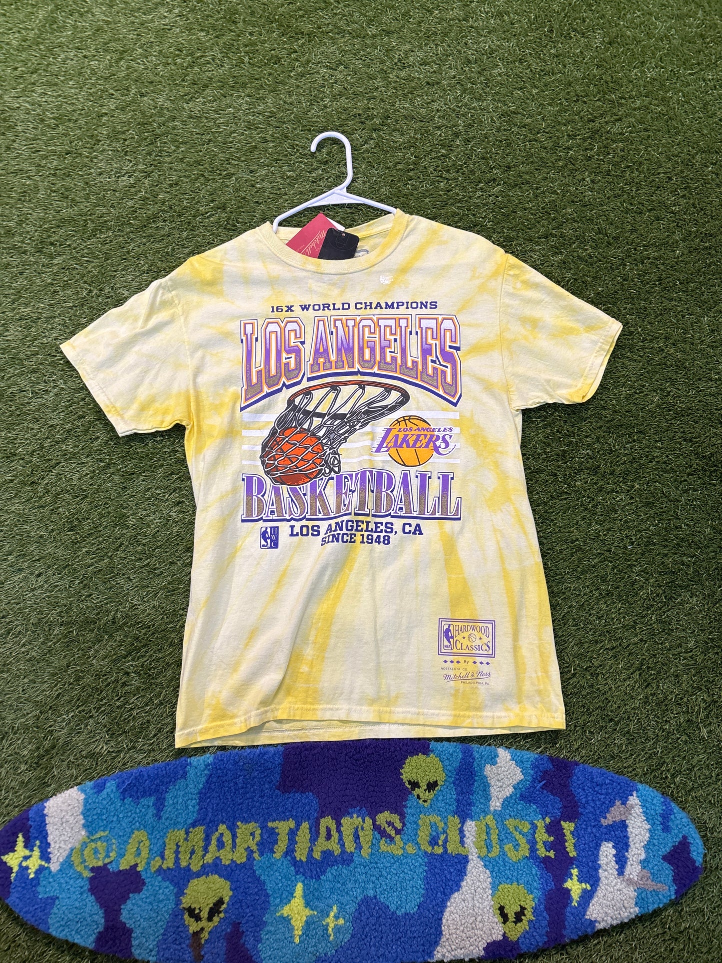 Hardwood lakers basketball shirt