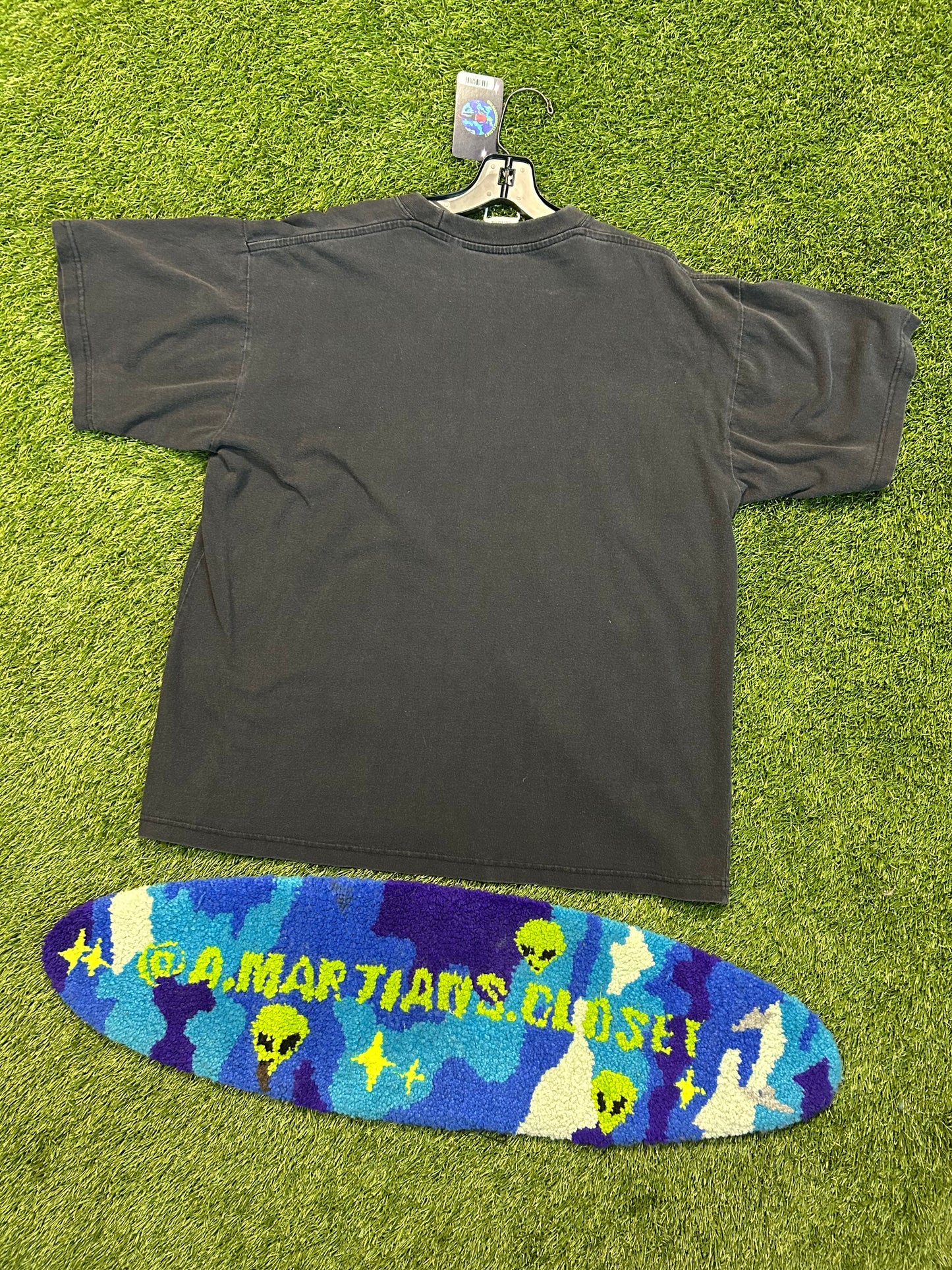 Vintage 90s 2Pac Thug Life Bling Tee