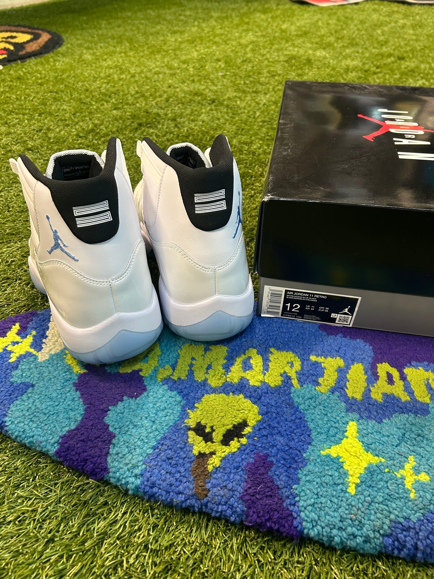 Jordan Retro 11 Legend Blues