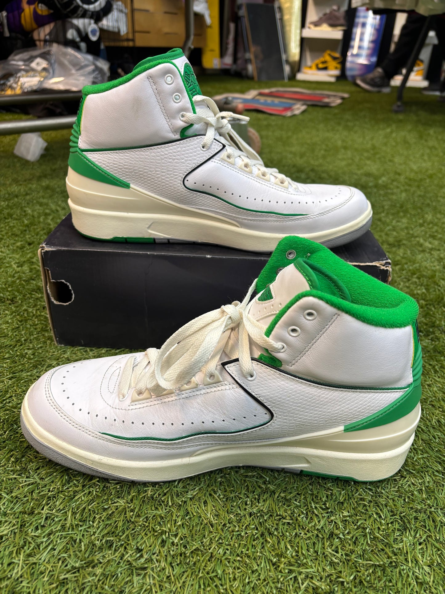 Jordan retro 2 ray allen
