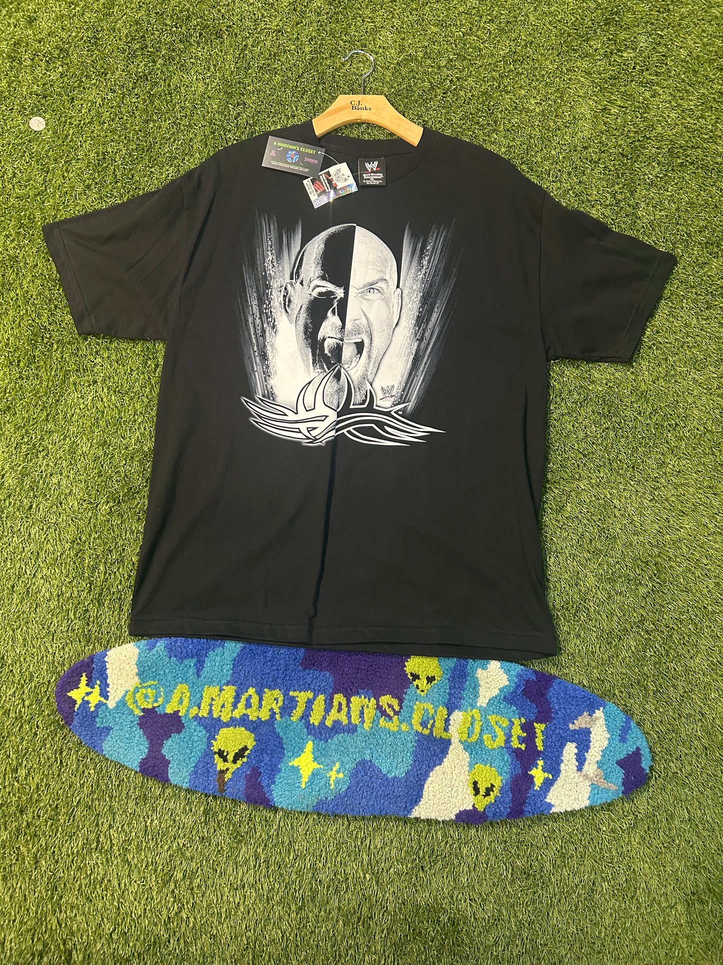 Year 2002 WWF Stone Cold Steve Austin Balck and White You Can’t Survive The Hype Tee