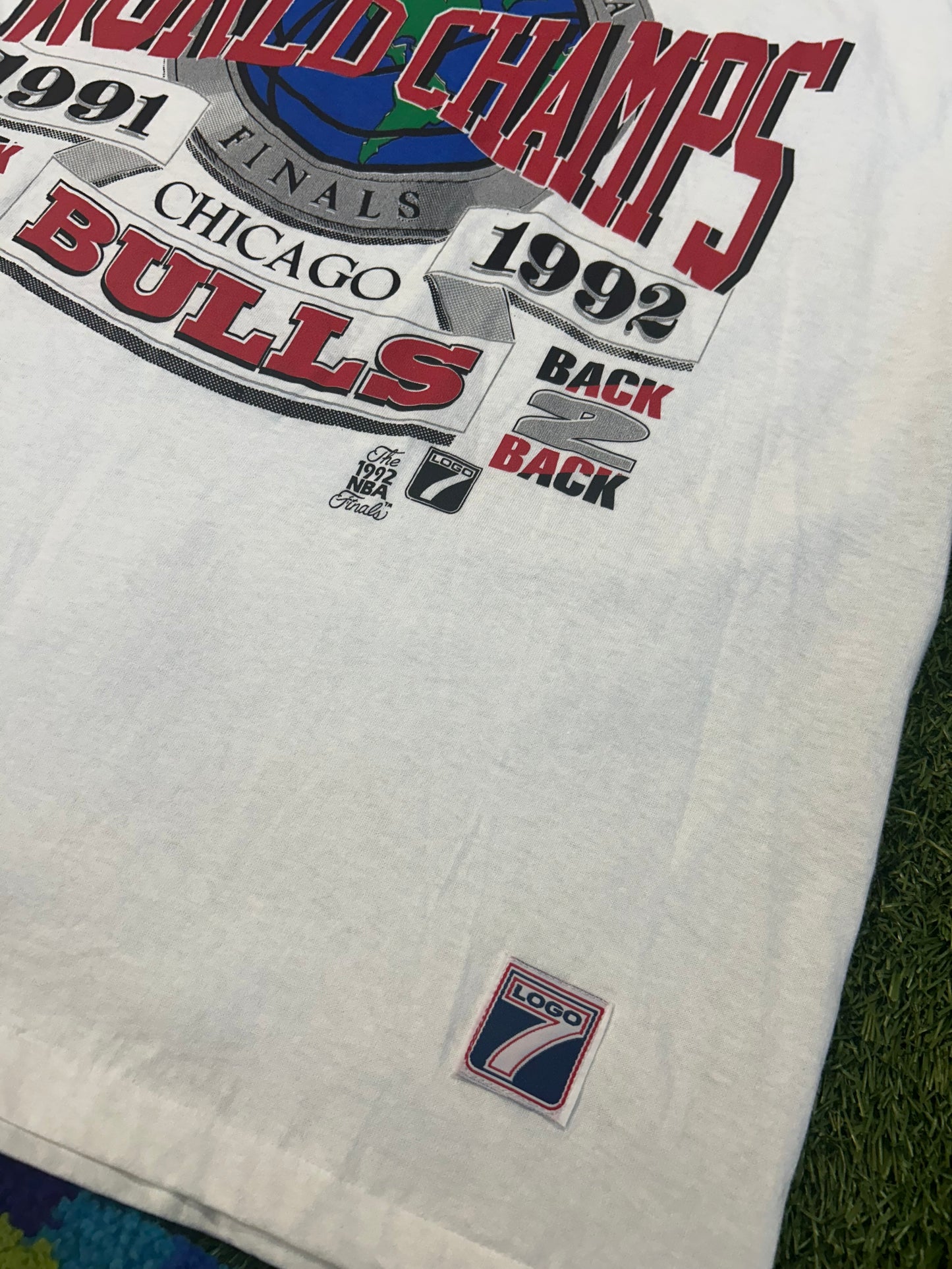 Vintage 1991 Chicago Bulls World Champs Back 2 Back Tee