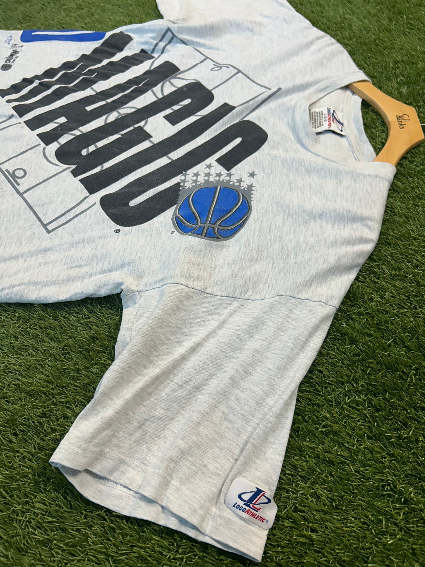 Vintage 90s Orlando Magic NBA Wrap Around Tee