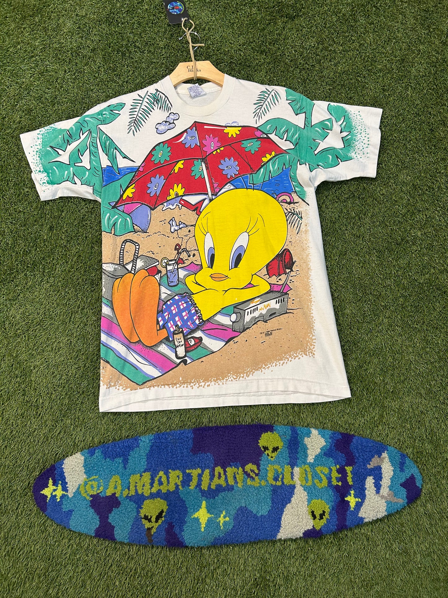 Vintage 1995 Warner Bros Tweety Bird Sunshine Delight AOP Tee