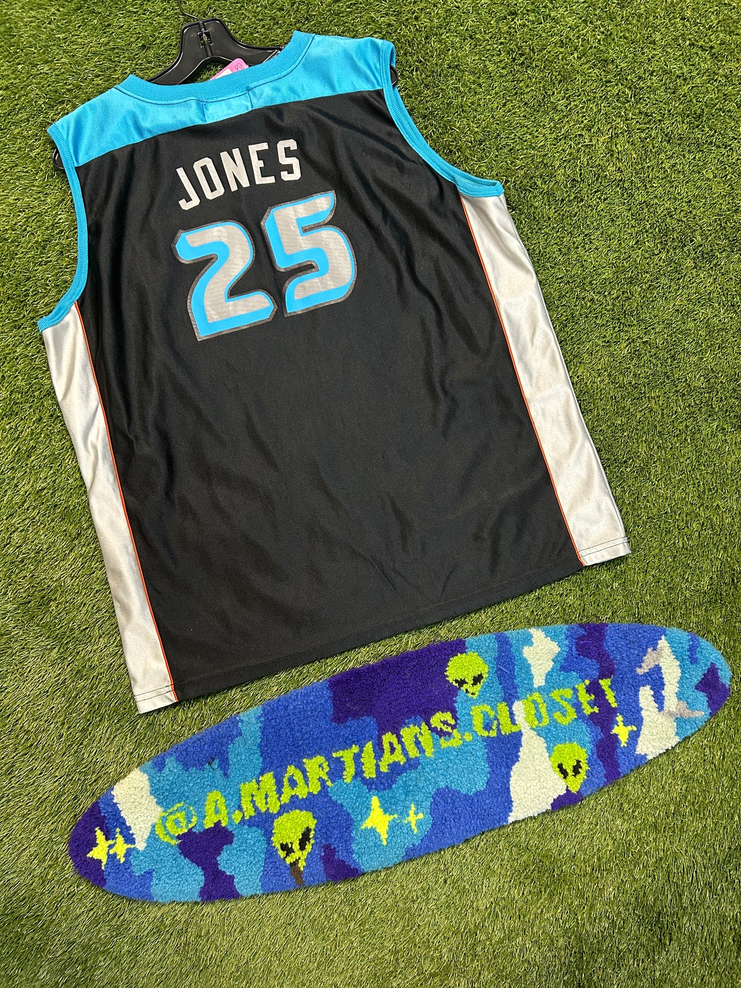 Vintage WNBA Cleveland Rockers #25 Jones Jersey