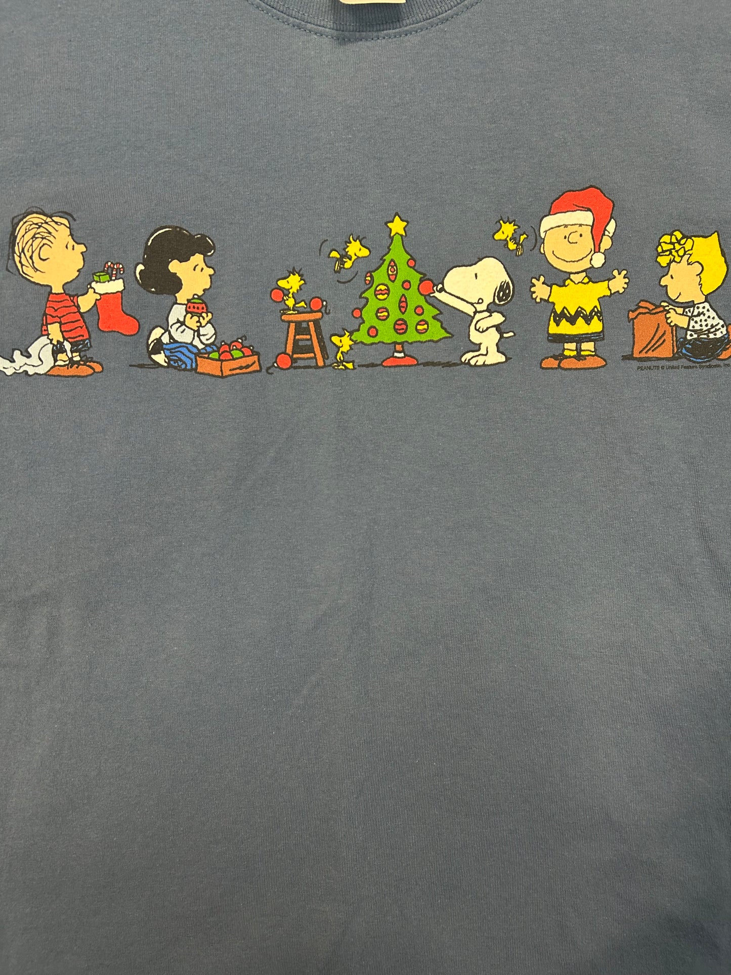 Y2K Peanuts Christmas Holiday Tee