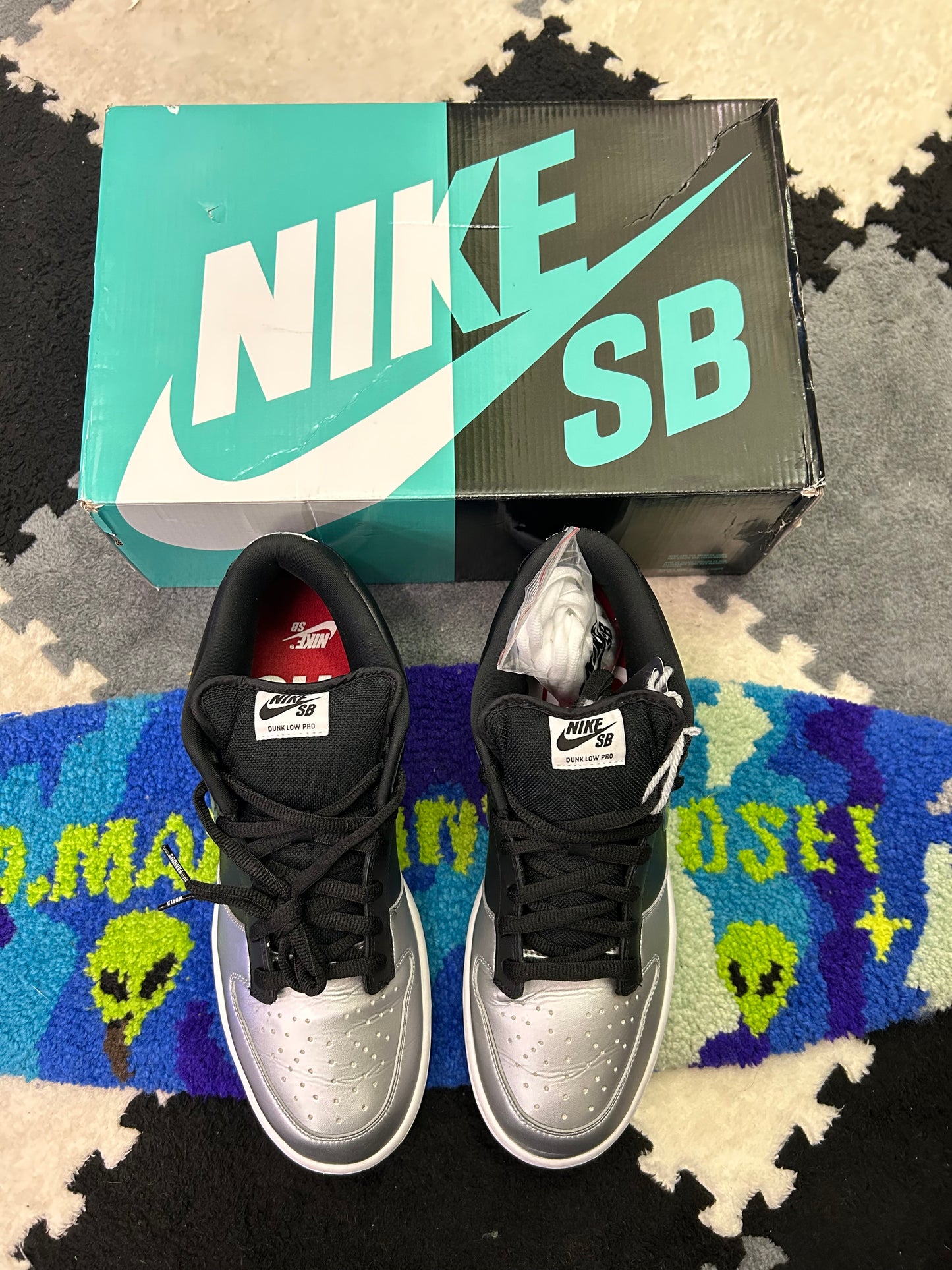 Nike SB Dunk Low X Supreme Jewel Swoosh Silver