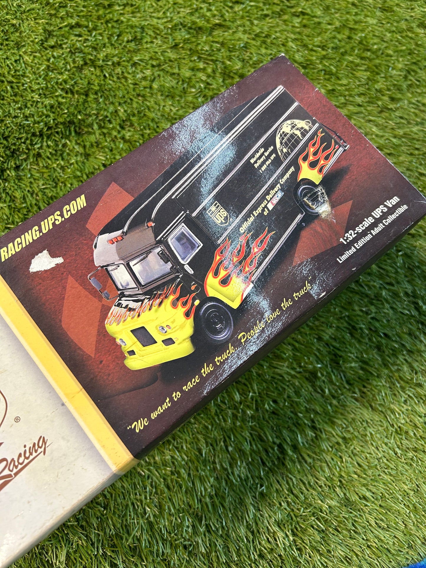 Y2K 2001 Collectable 1:32 Scale UPS X NASCAR Racing Van