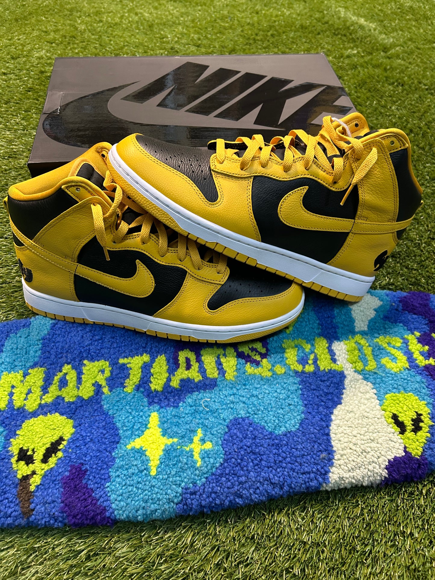 Nike Dunk High Wu-Tang