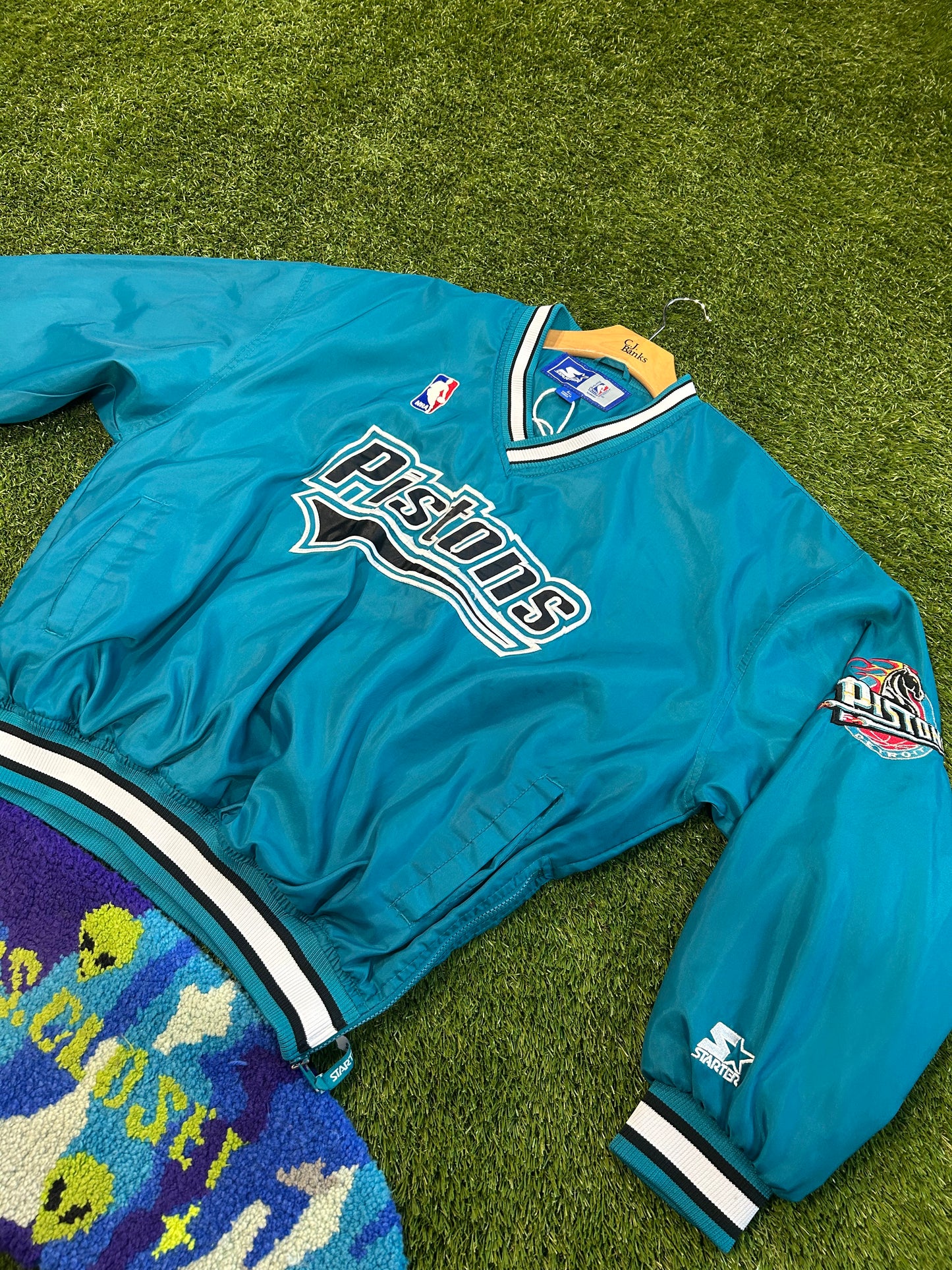 Vintage Starter Detroit Pistons Pullover
