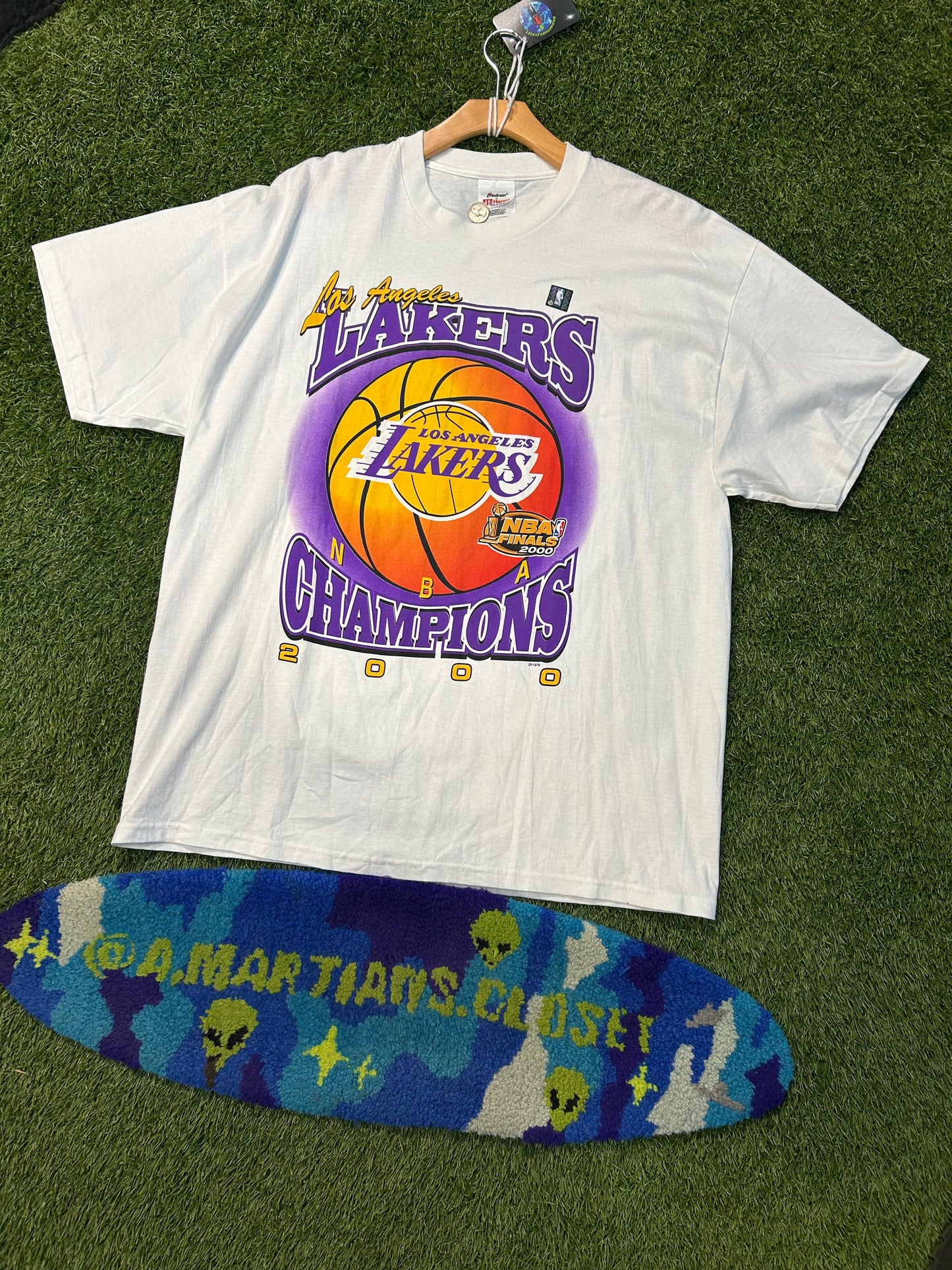 Year 2000 NBA Finals Champions Los Angeles Lakers Tee