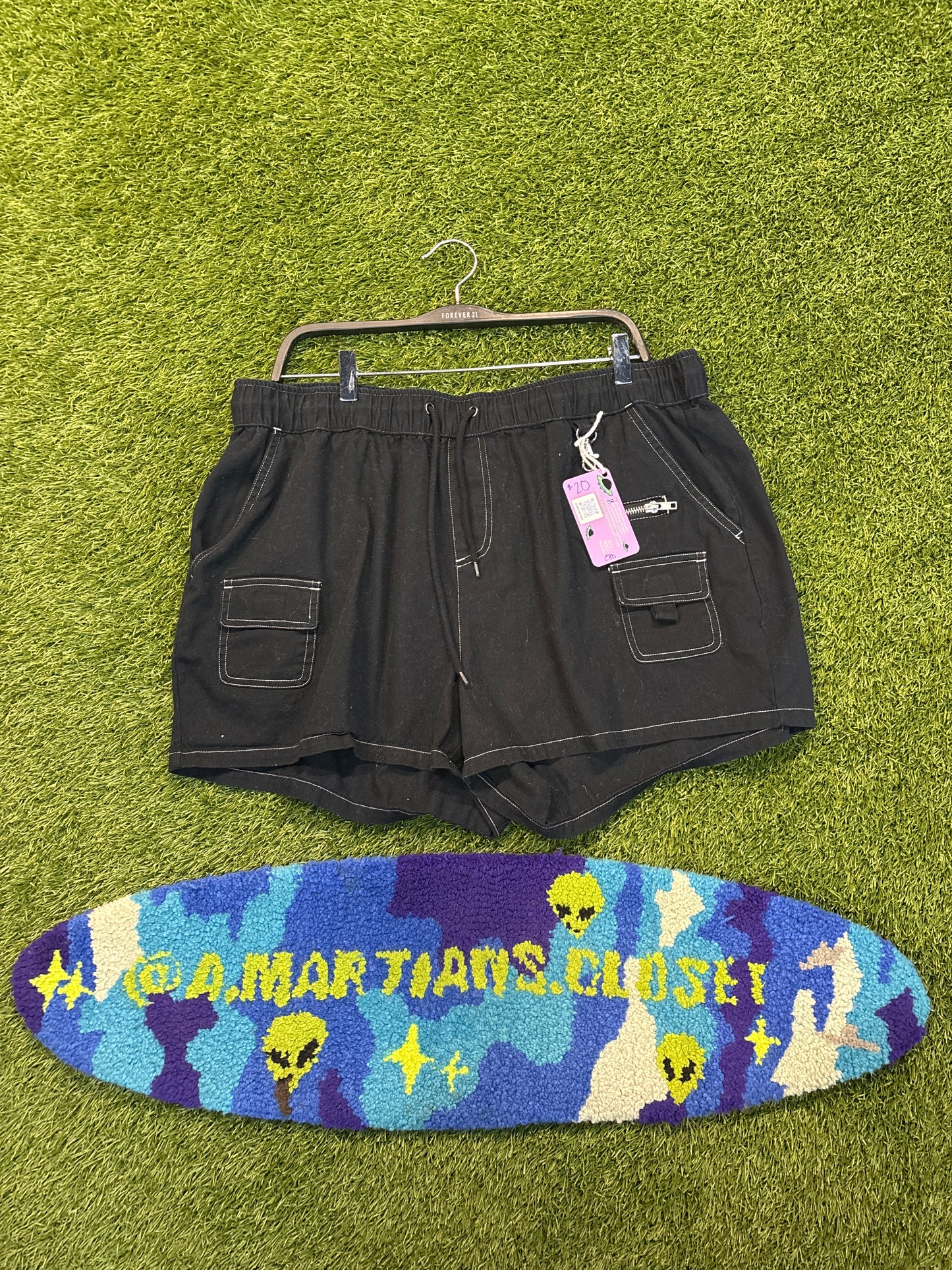 Hot topic Black Goth Shorts Size 1