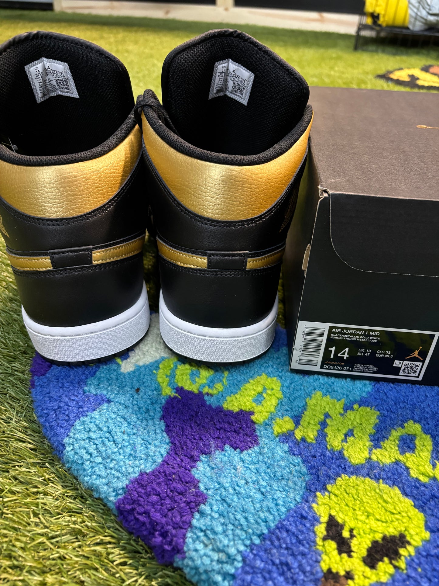 Air Jordan 1 Mid “Metallic Gold”