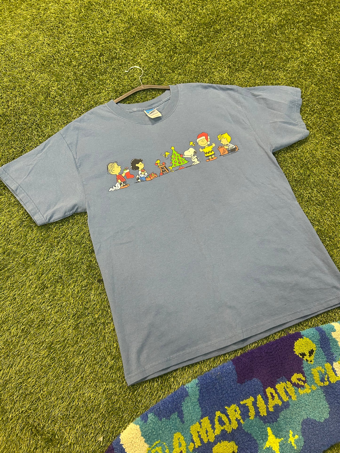 Y2K Peanuts Christmas Holiday Tee